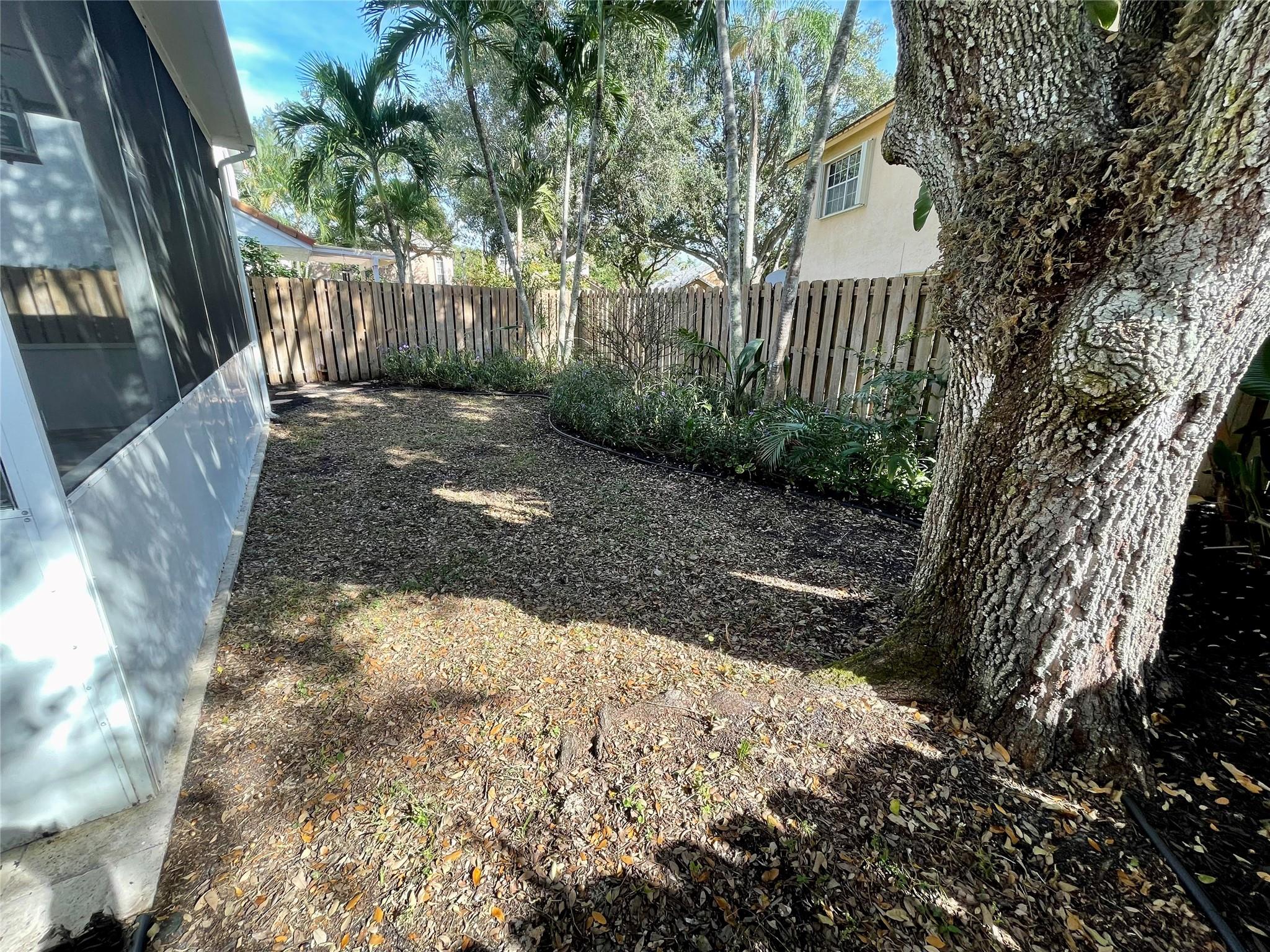 Jacaranda Prcl 610 130-33 - Residential