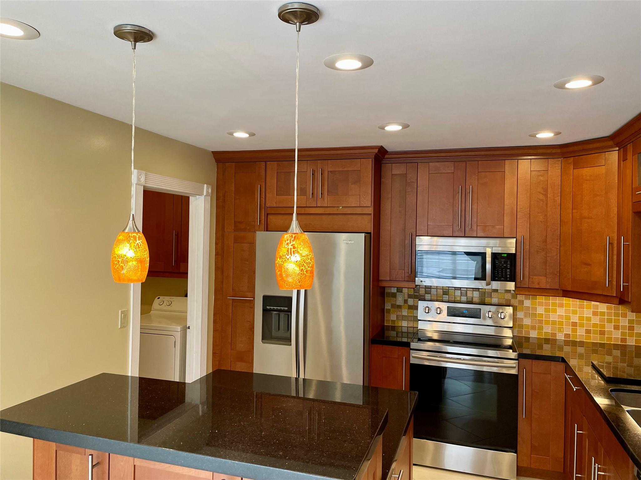Jacaranda Prcl 610 130-33 - Residential