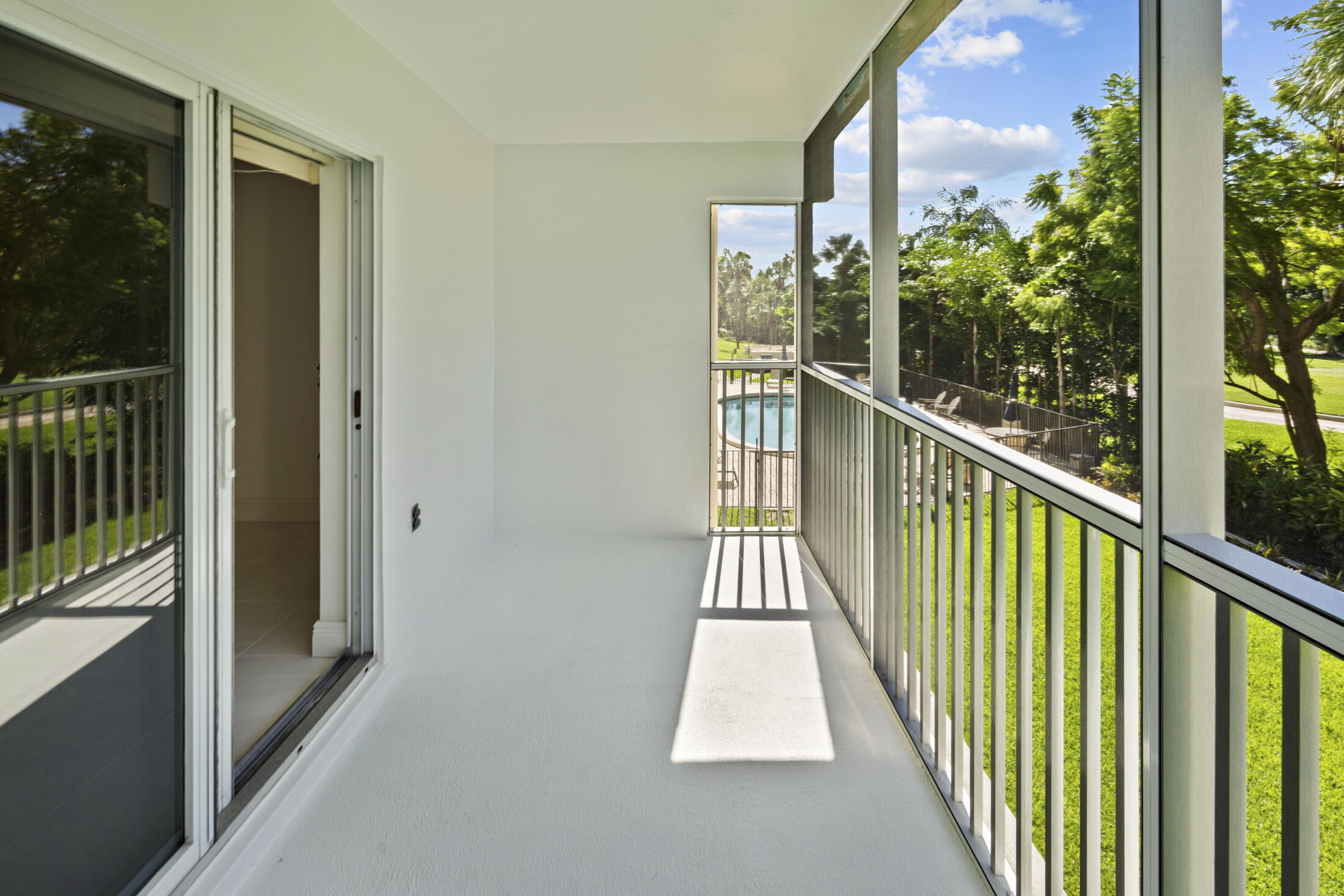 BOCA GOLFVIEW - Residential