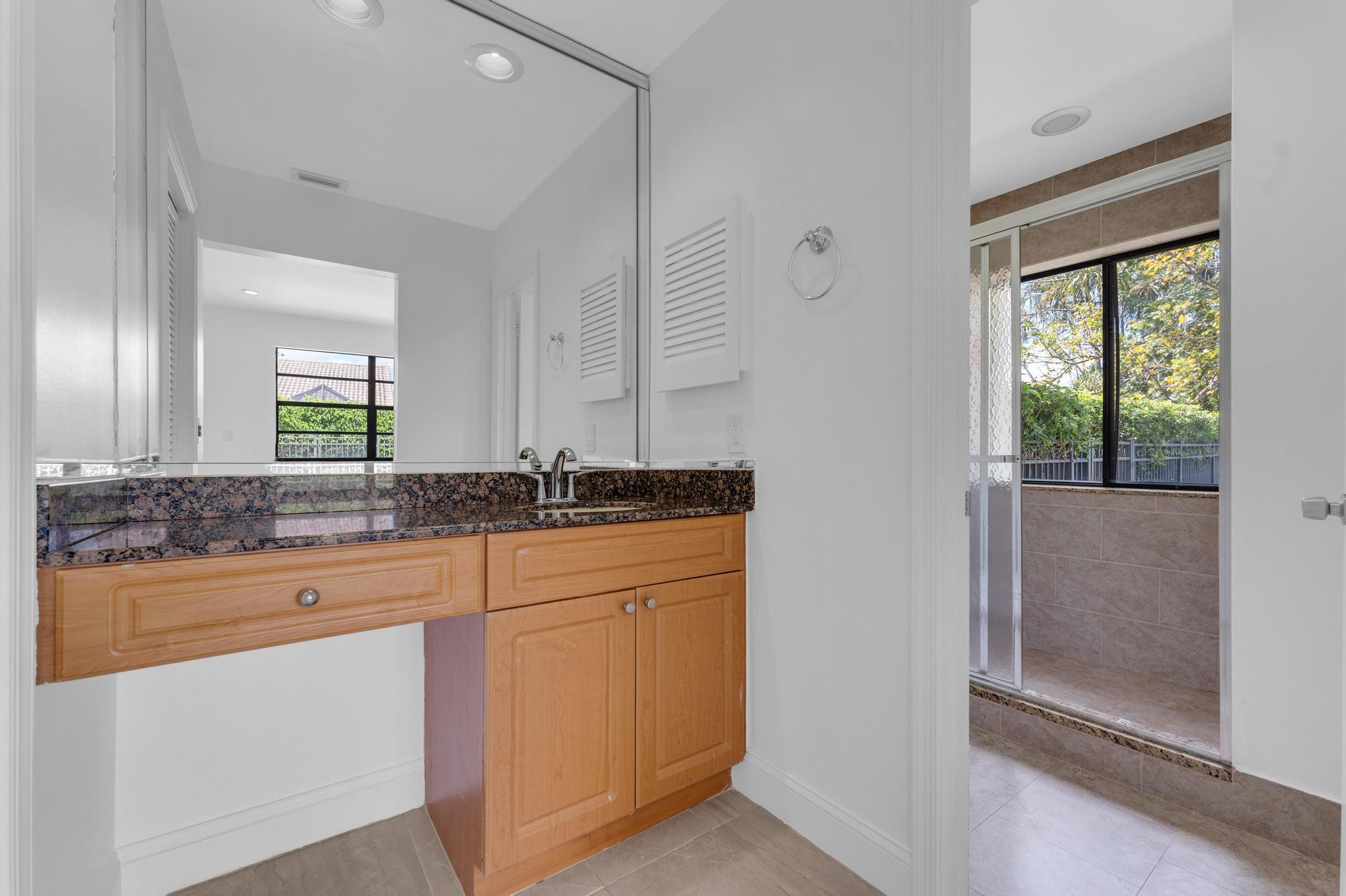 BOCA GREENS 5 - Residential Lease