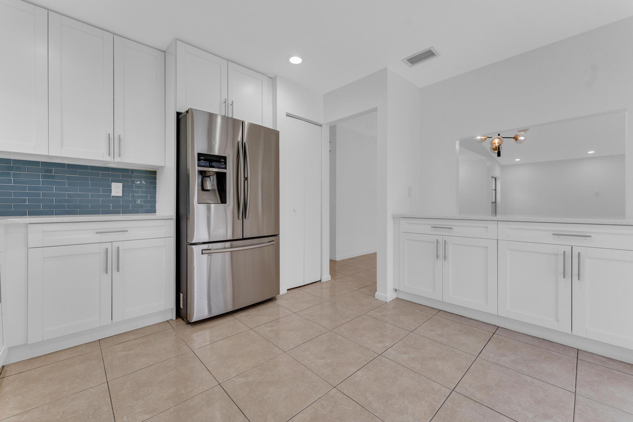BOCA GREENS 5 - Residential Lease