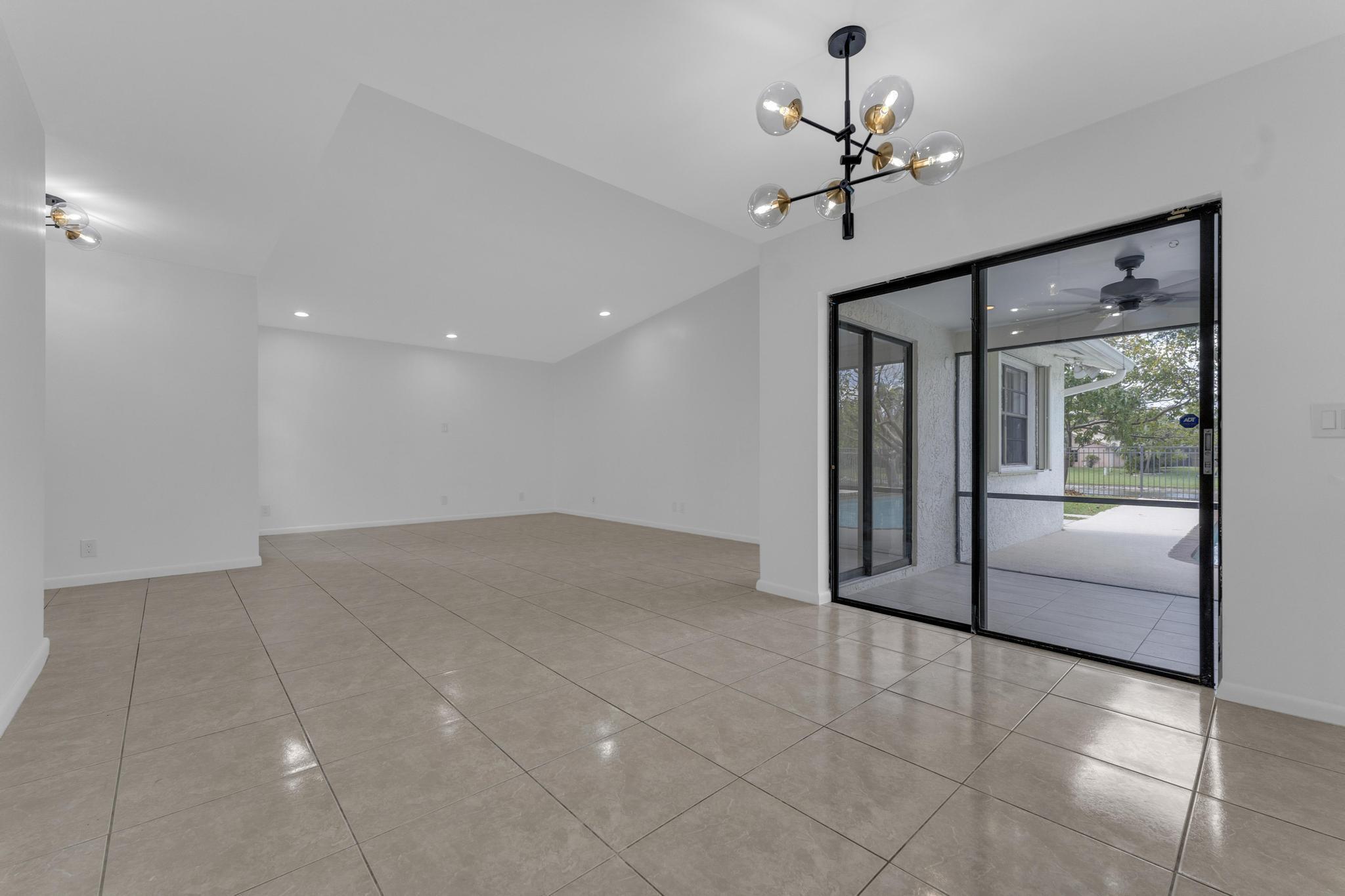 BOCA GREENS 5 - Residential Lease