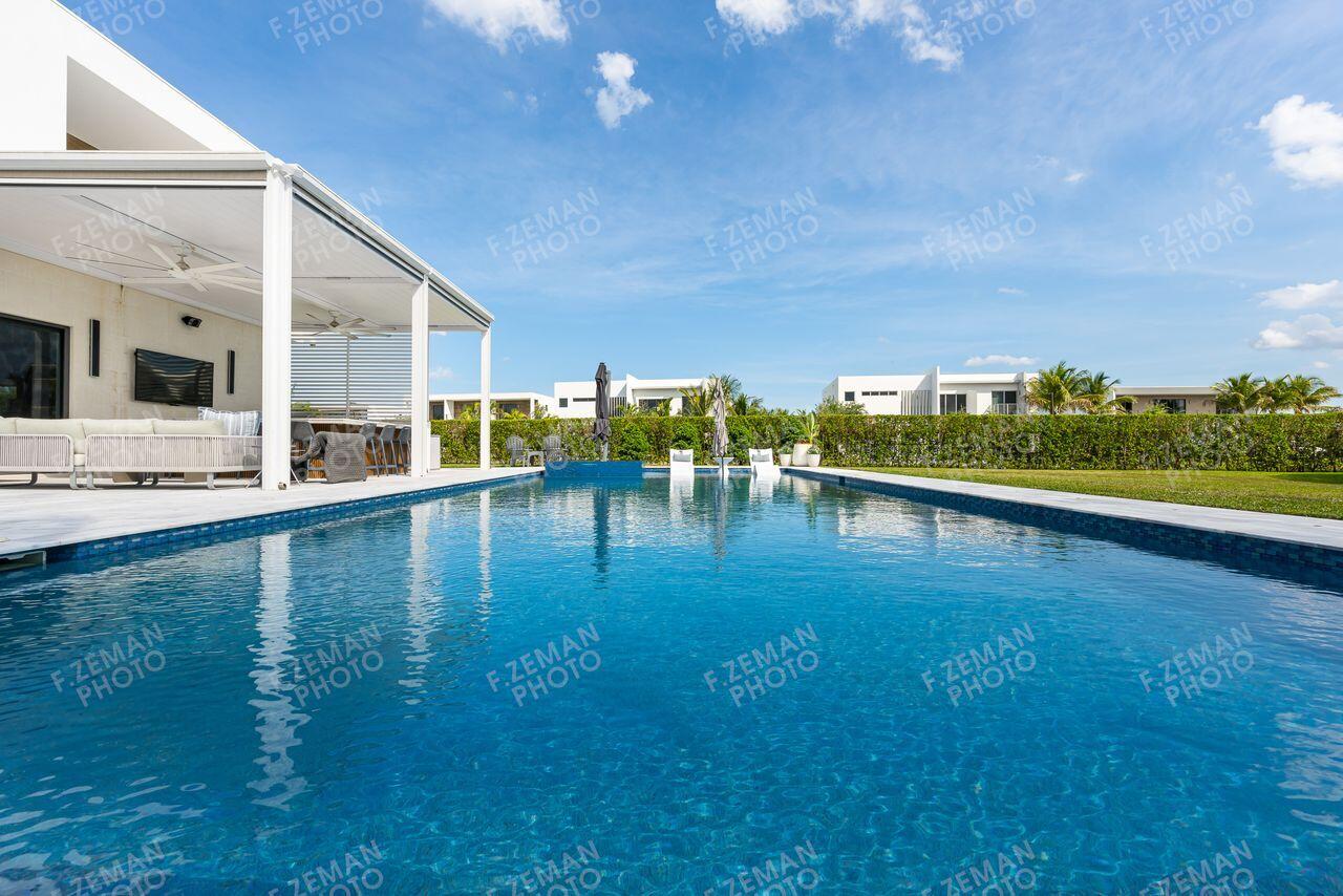 WESTON ESTATES - Residential