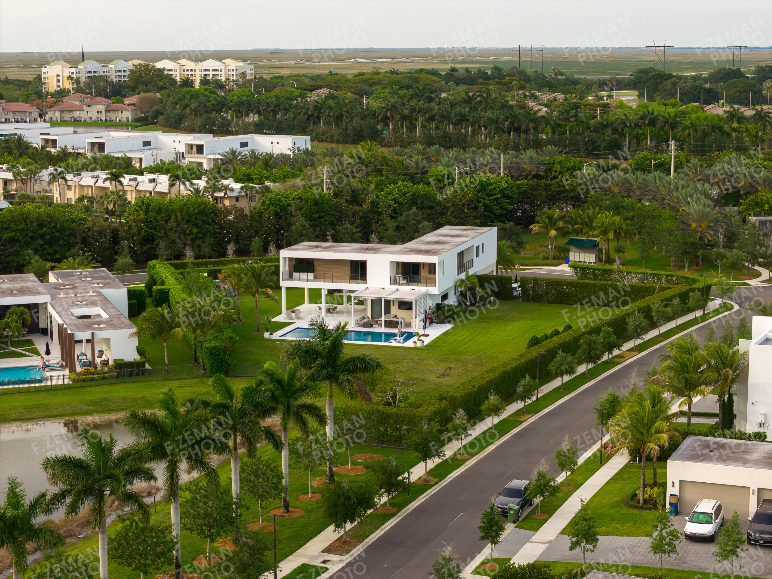 WESTON ESTATES - Residential