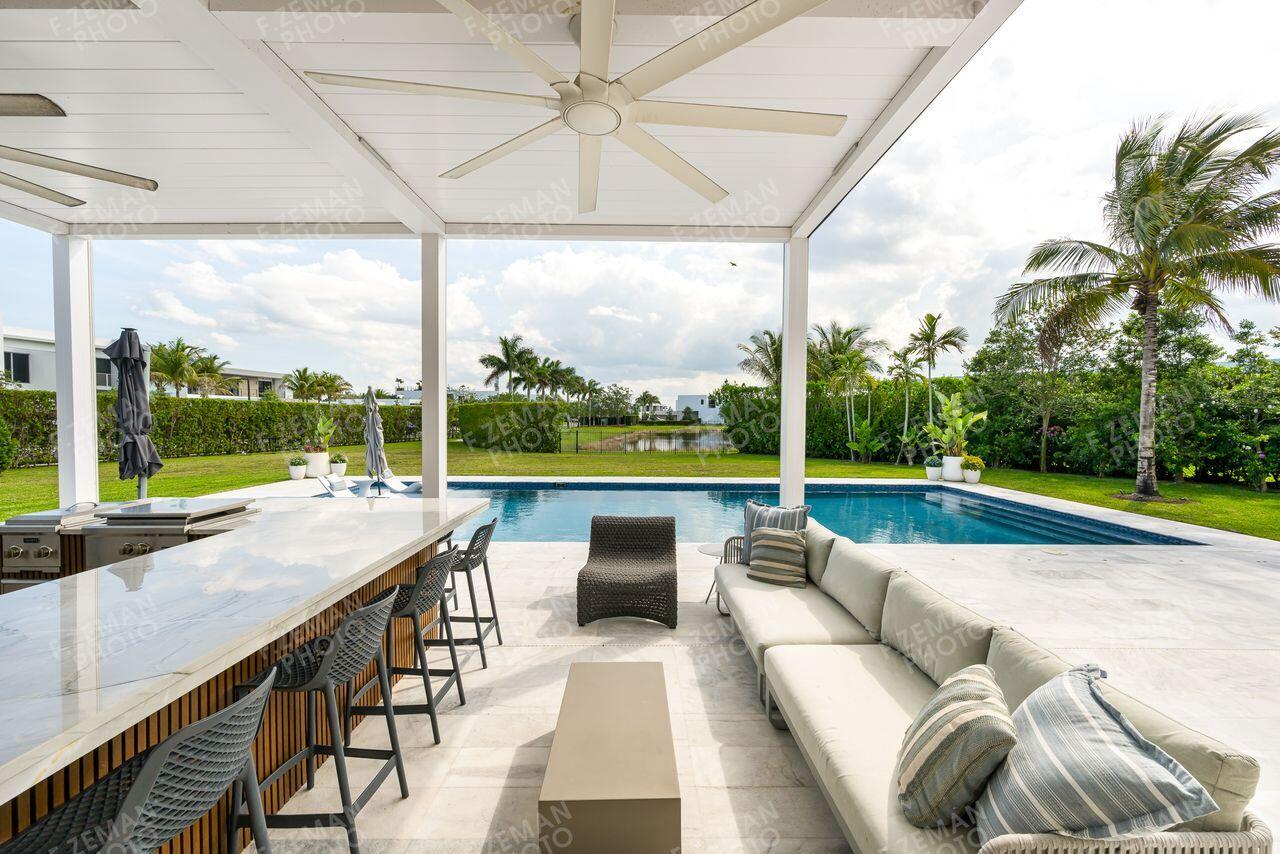 WESTON ESTATES - Residential
