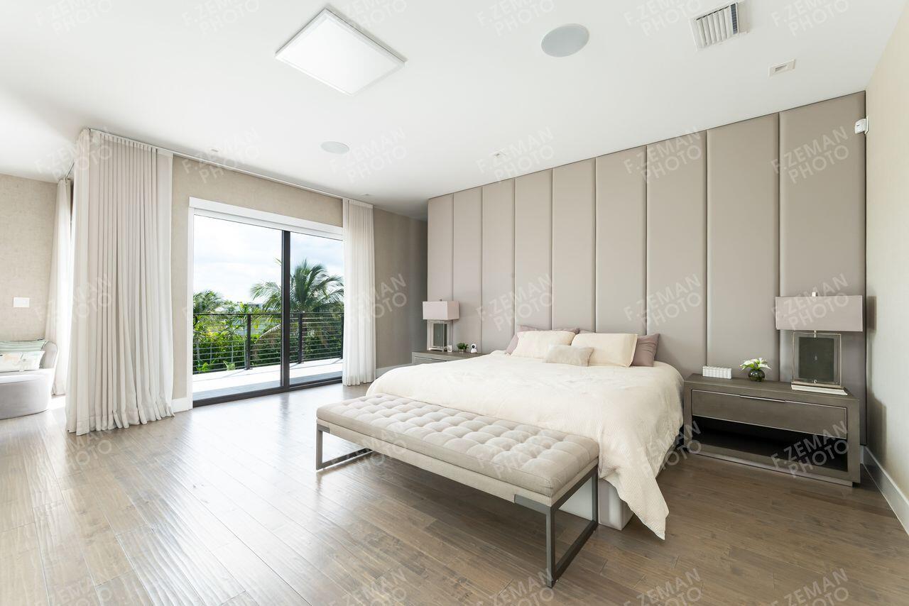 WESTON ESTATES - Residential