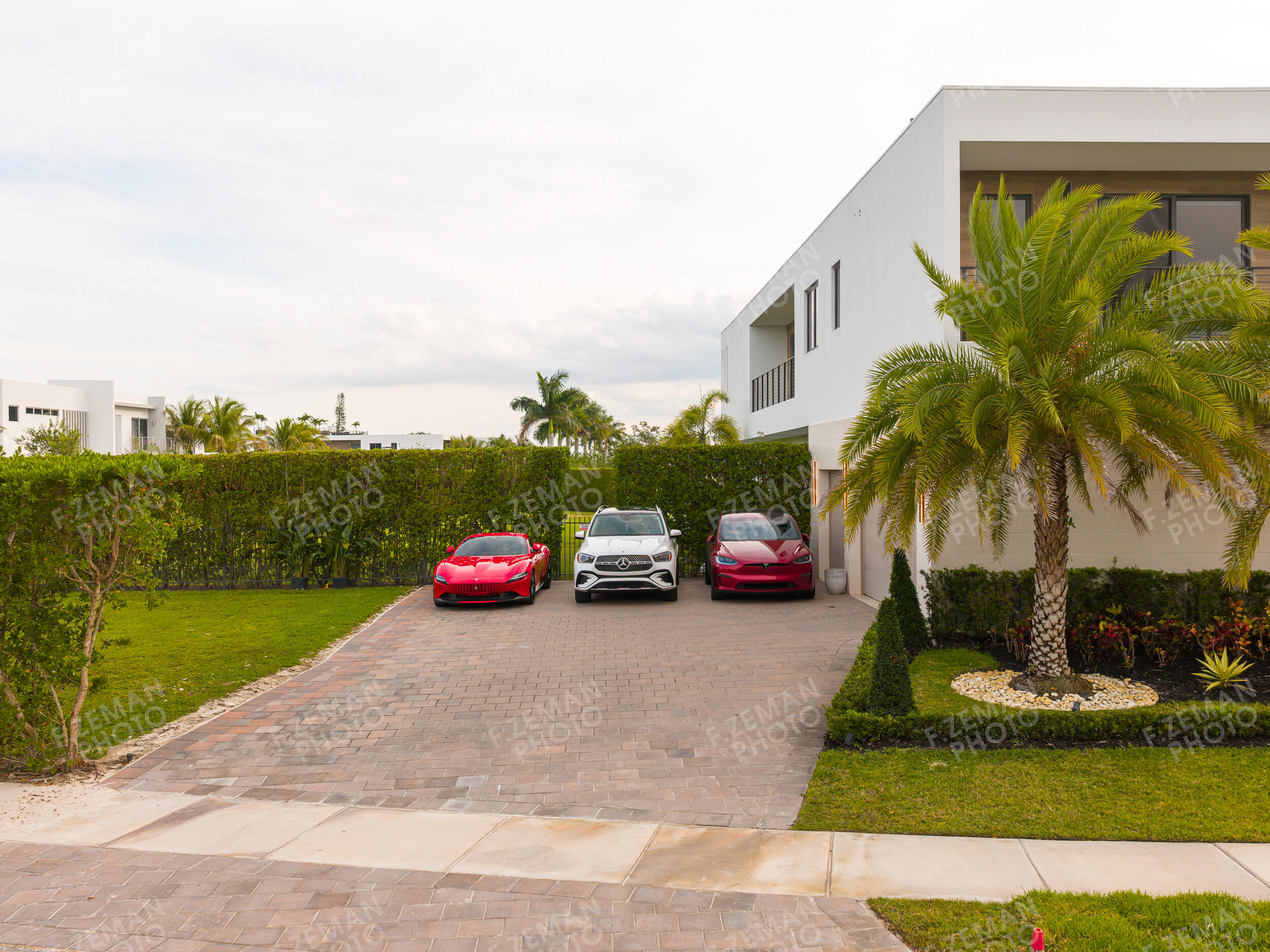 WESTON ESTATES - Residential