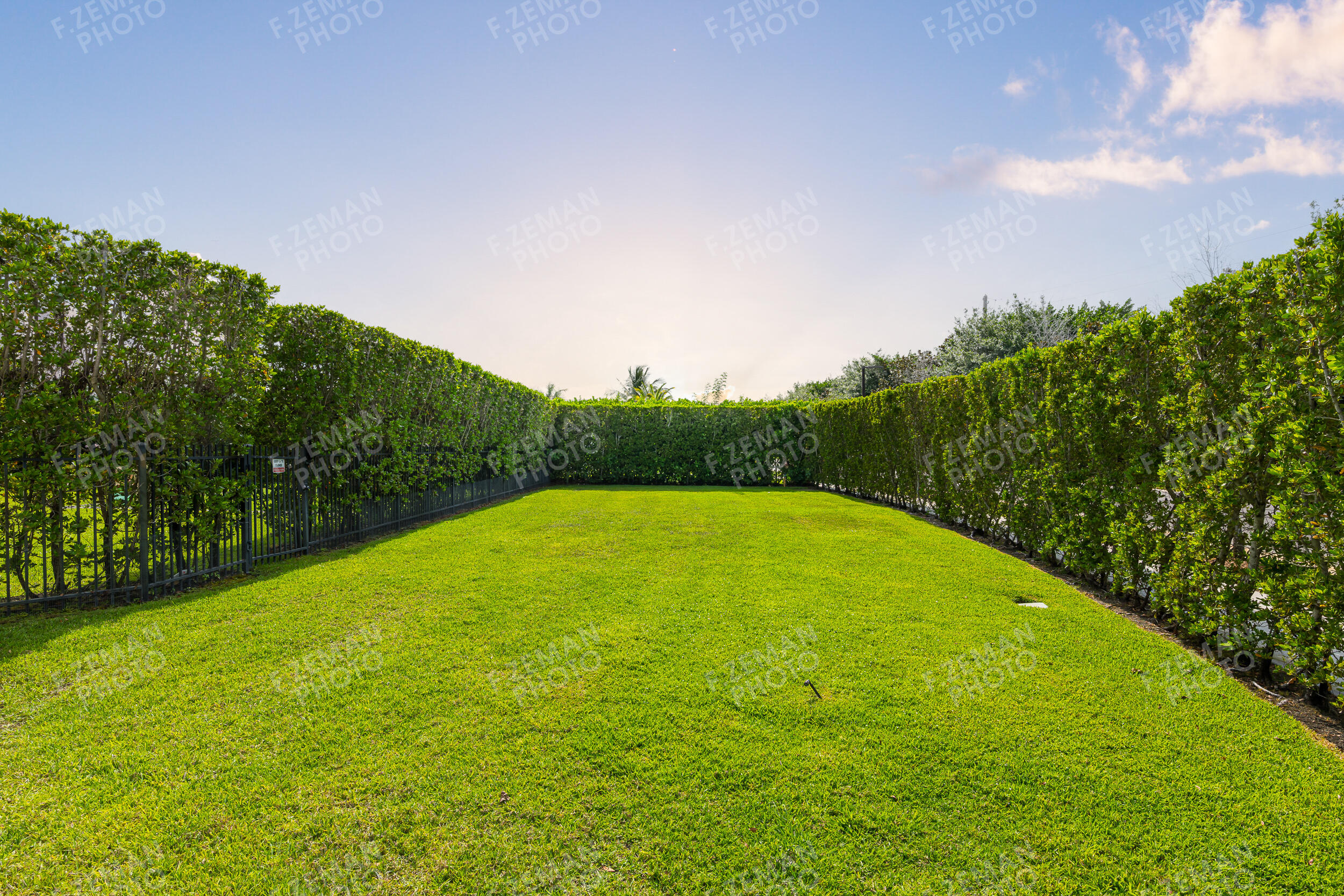 WESTON ESTATES - Residential