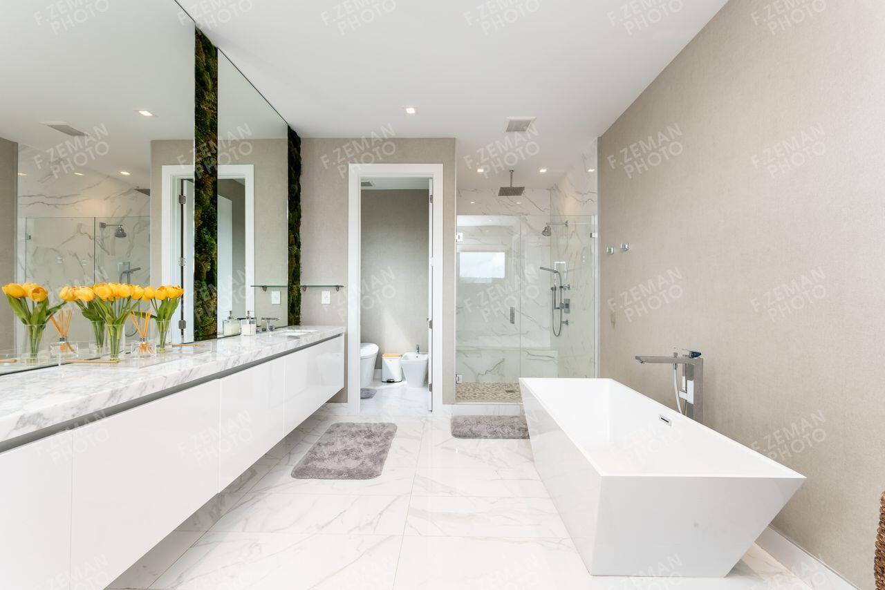 WESTON ESTATES - Residential
