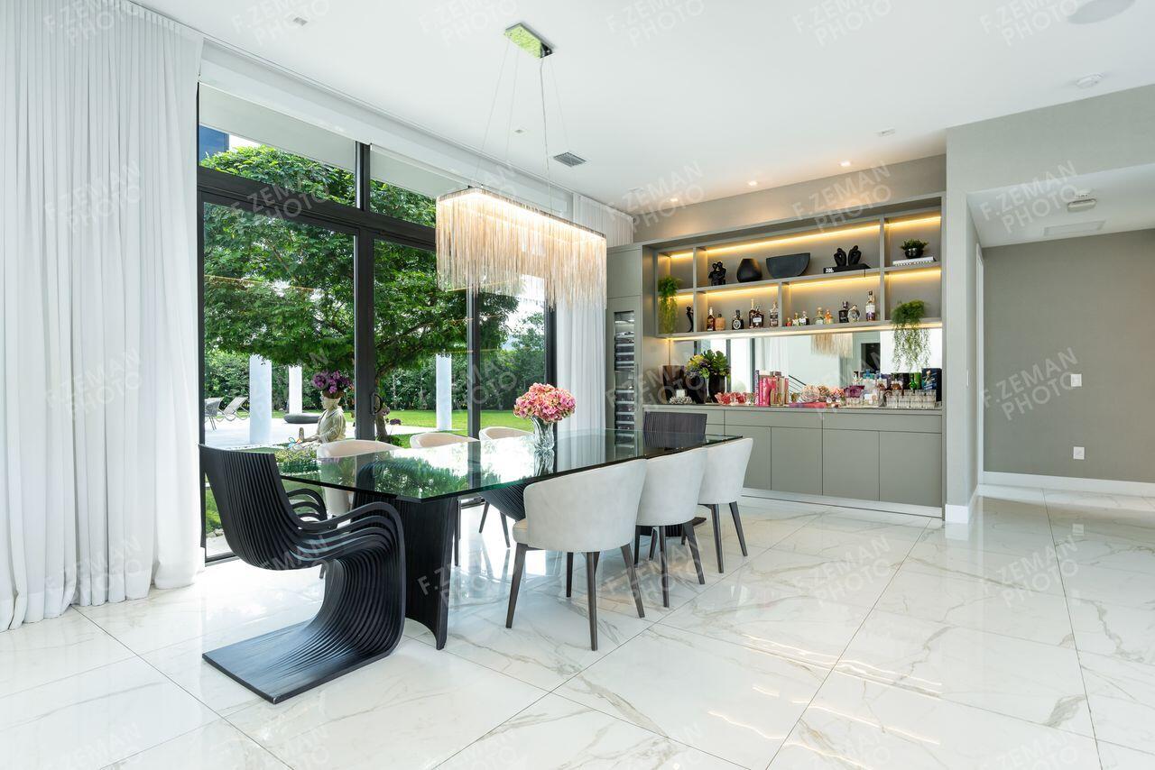 WESTON ESTATES - Residential