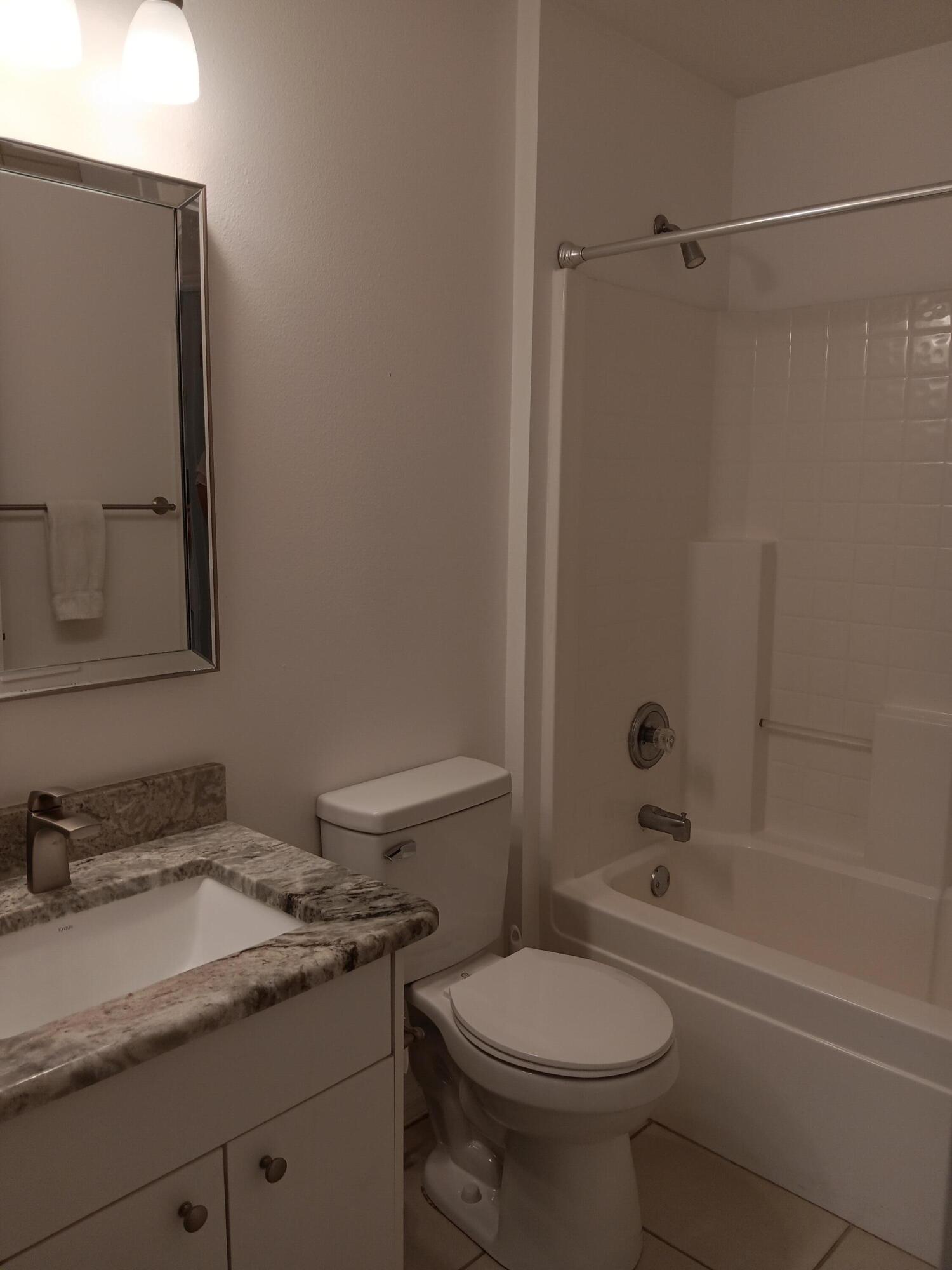 SEBASTIAN HIGHLANDS UNIT 10 - Residential Lease