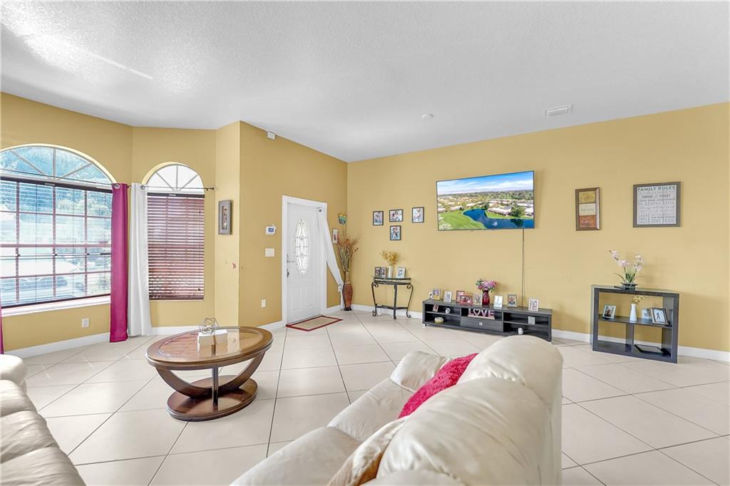 Hyde Park First Sec 26-13 - Residential