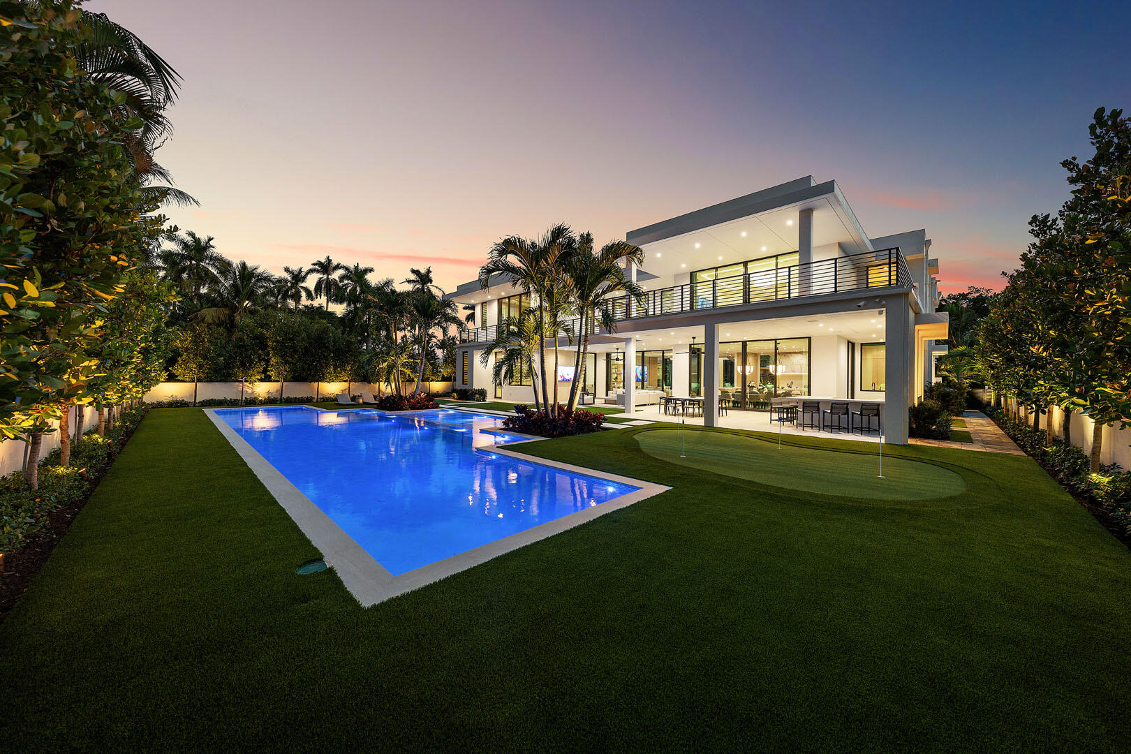 ROYAL PALM YACHT & COUNTRY CLUB - Residential