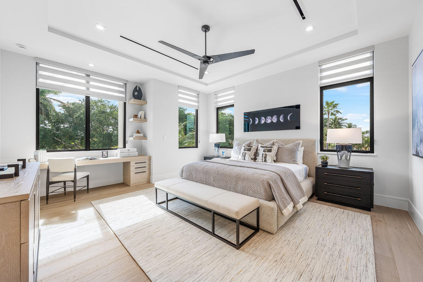 ROYAL PALM YACHT & COUNTRY CLUB - Residential
