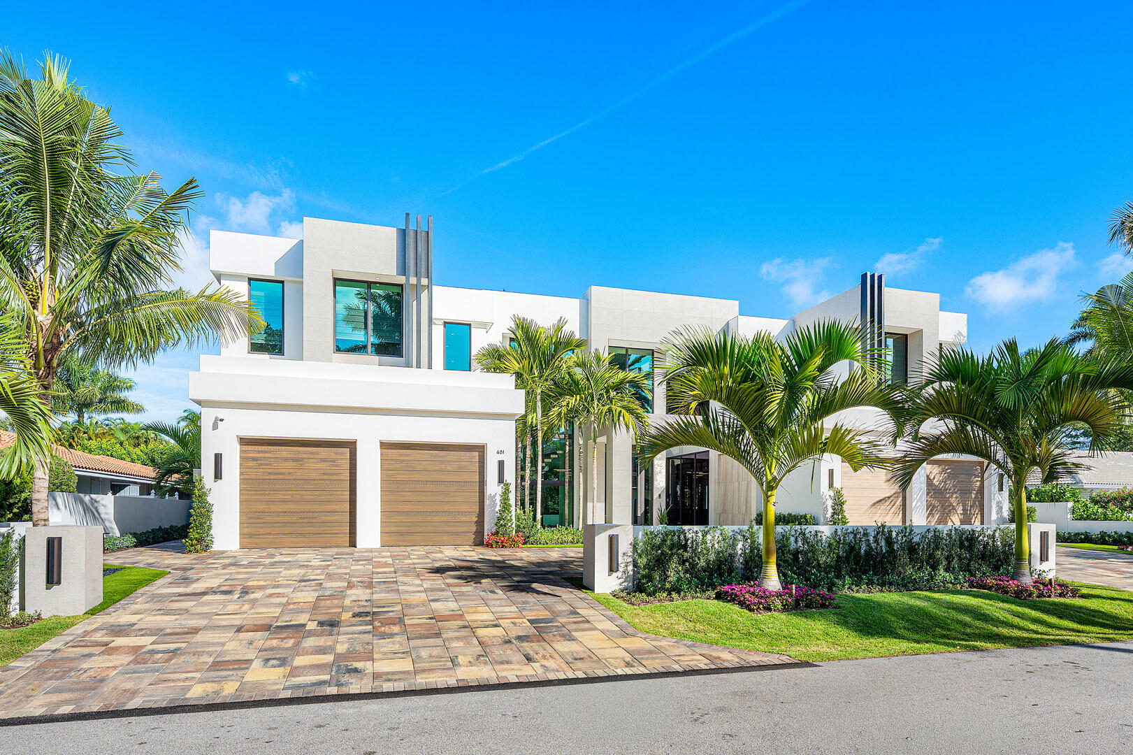 ROYAL PALM YACHT & COUNTRY CLUB - Residential