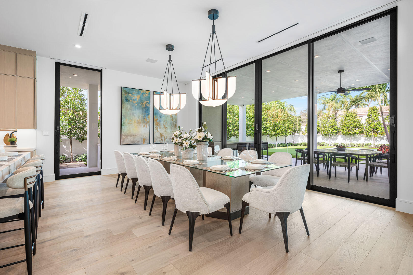 ROYAL PALM YACHT & COUNTRY CLUB - Residential