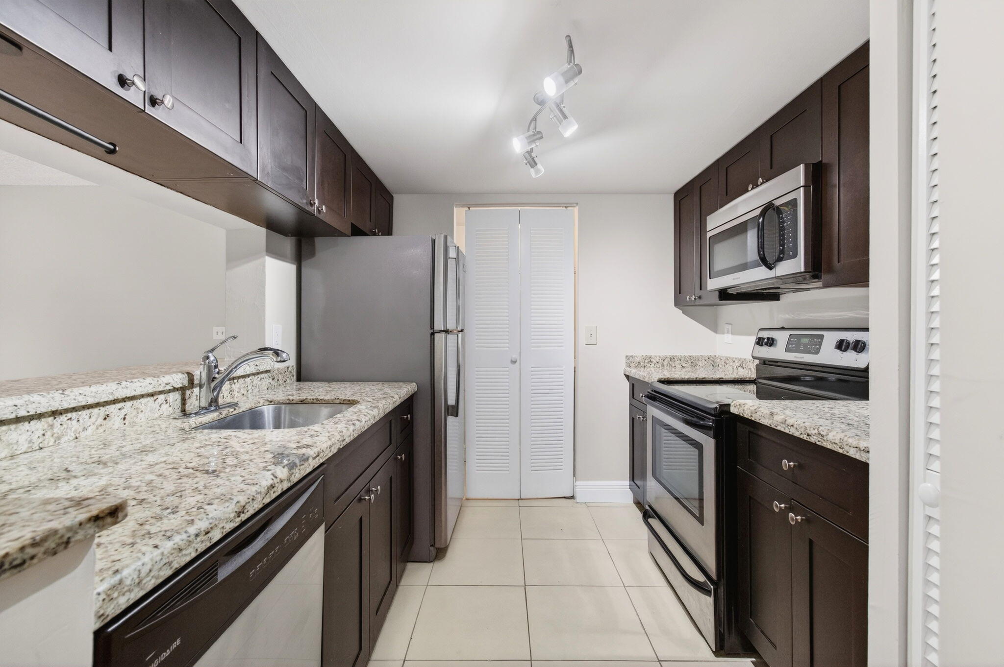 CITATION WAY CONDO - Residential