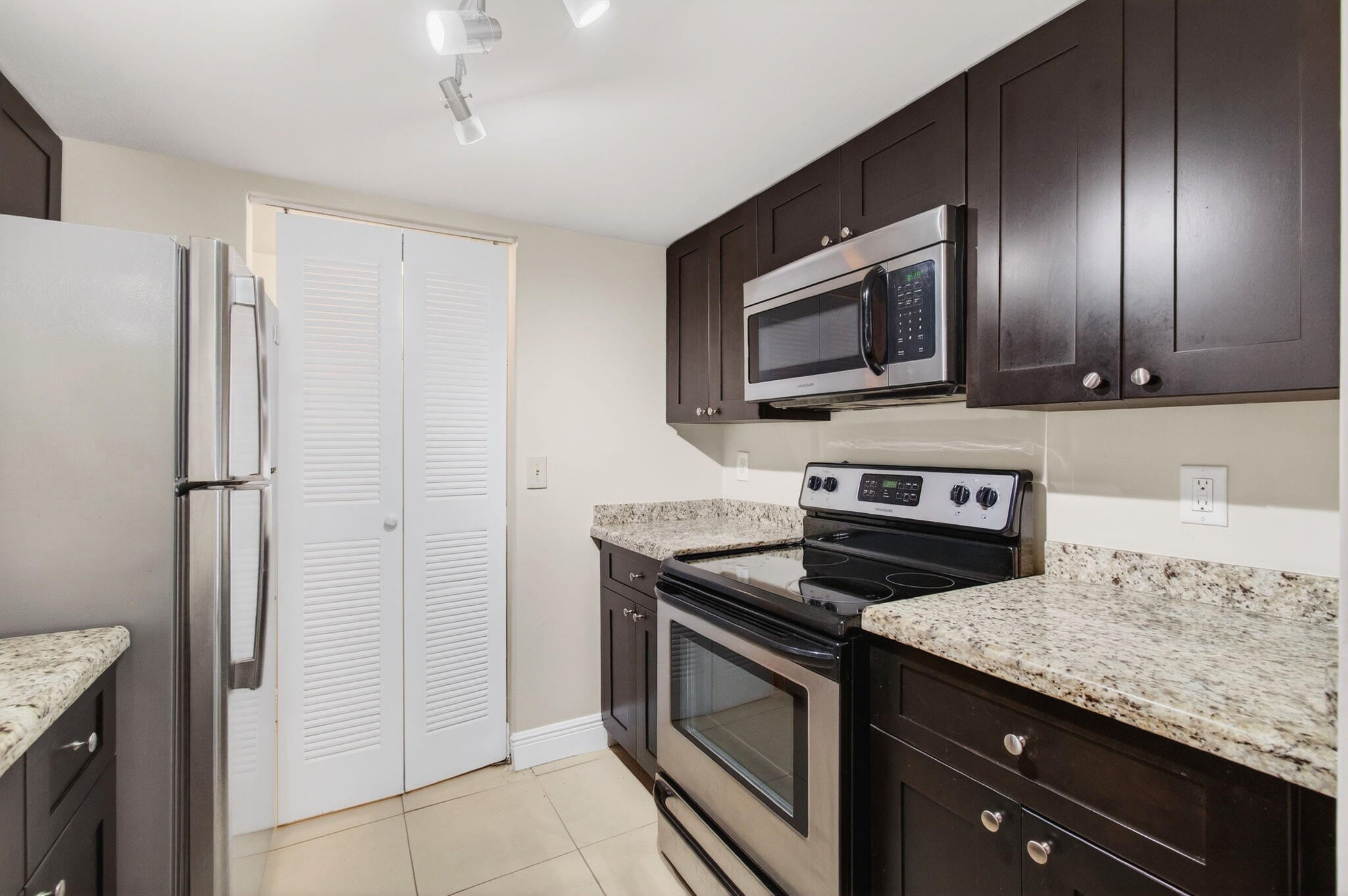 CITATION WAY CONDO - Residential