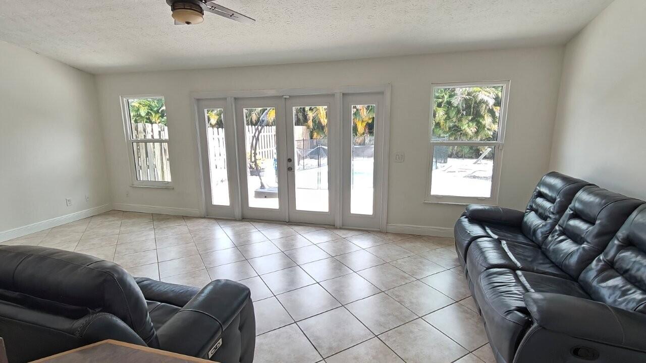 PORT ST LUCIE SECTION 30 - Residential
