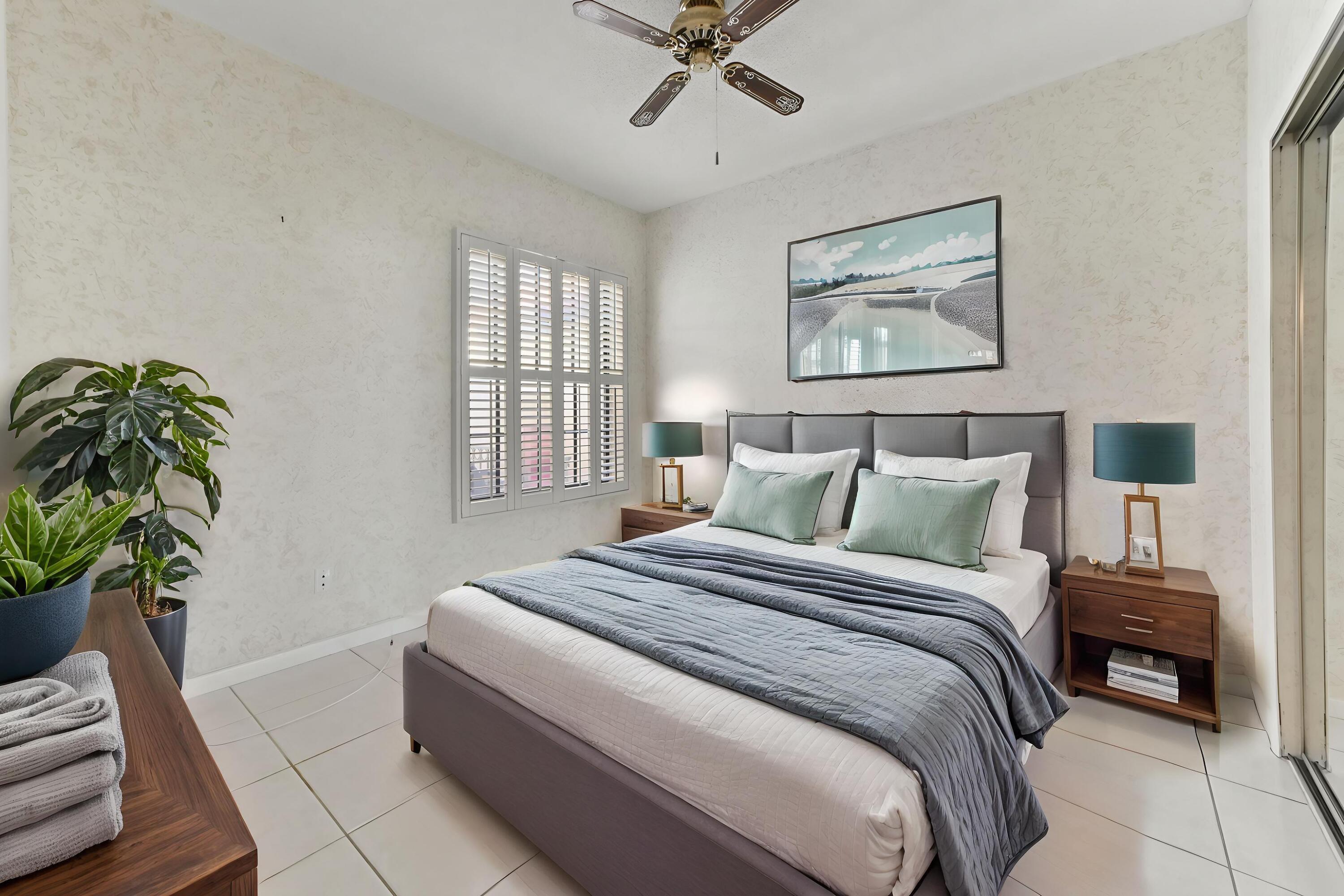 COVES AT PARKWALK - Residential