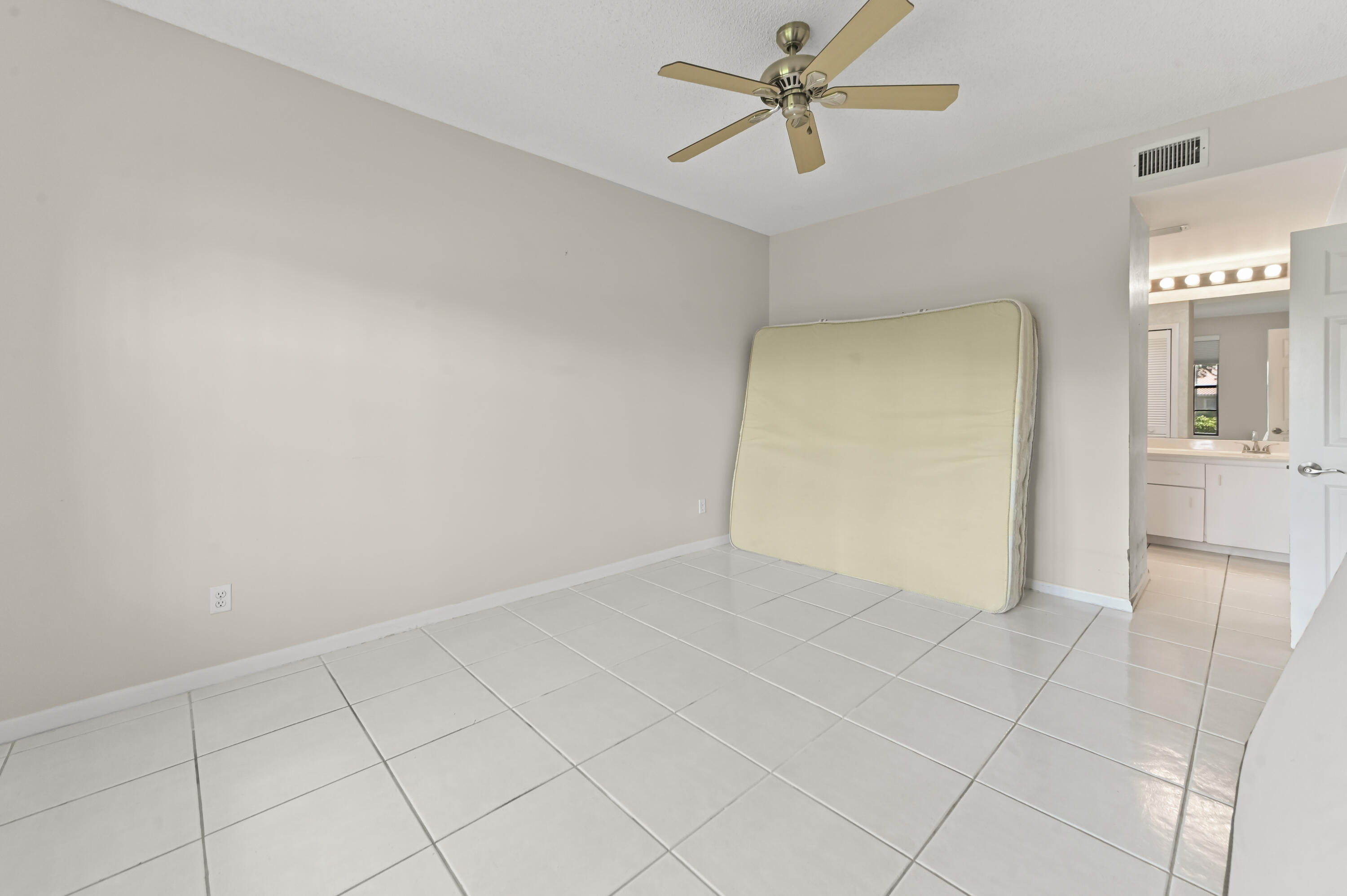 COVES AT PARKWALK - Residential