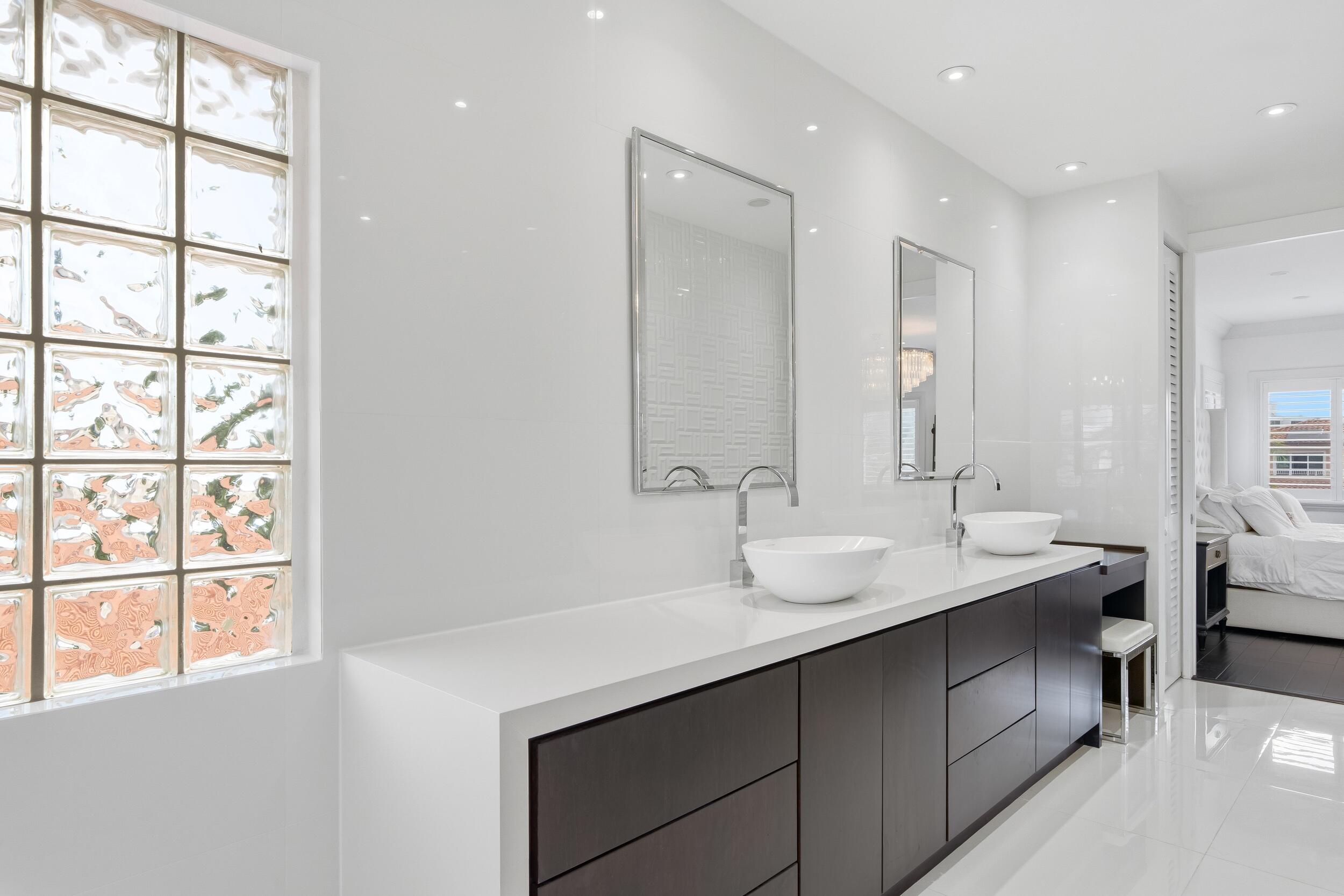 EASTERN SHORES - Residential