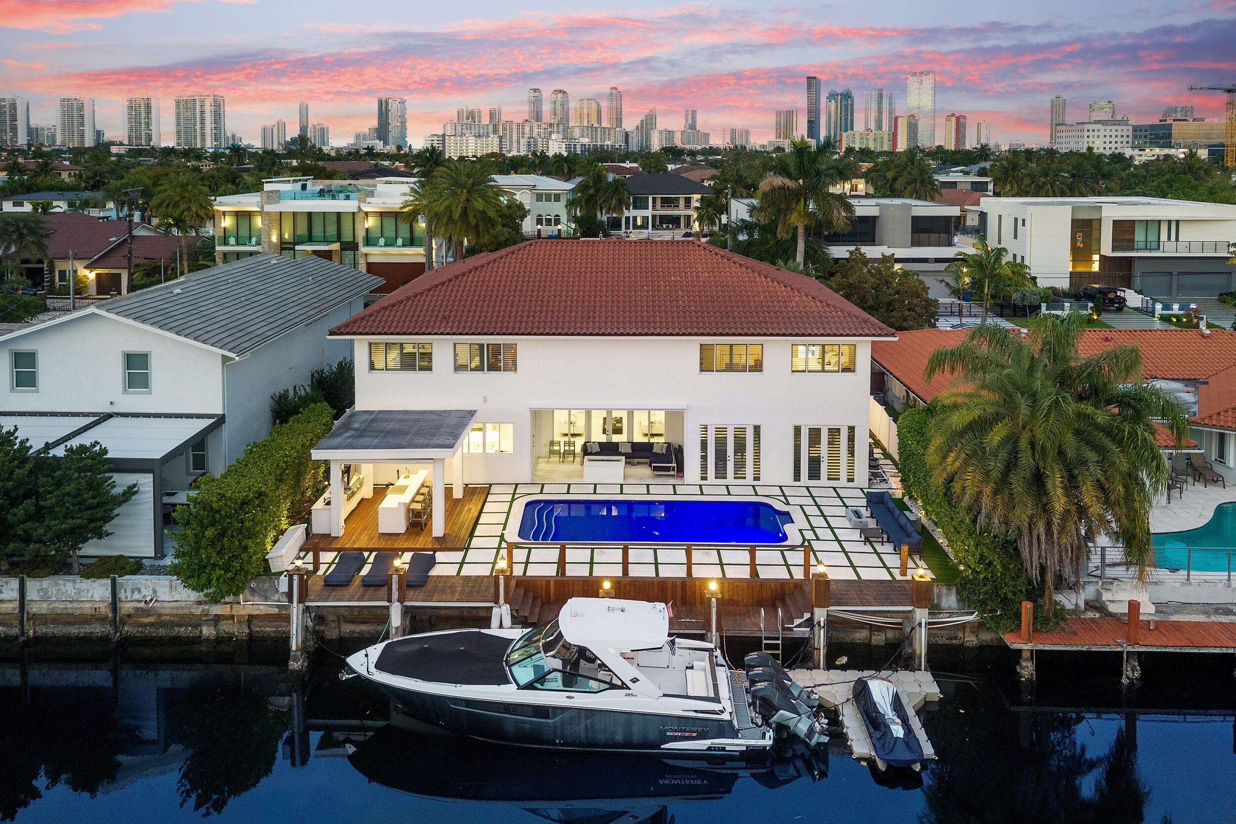 EASTERN SHORES - Residential