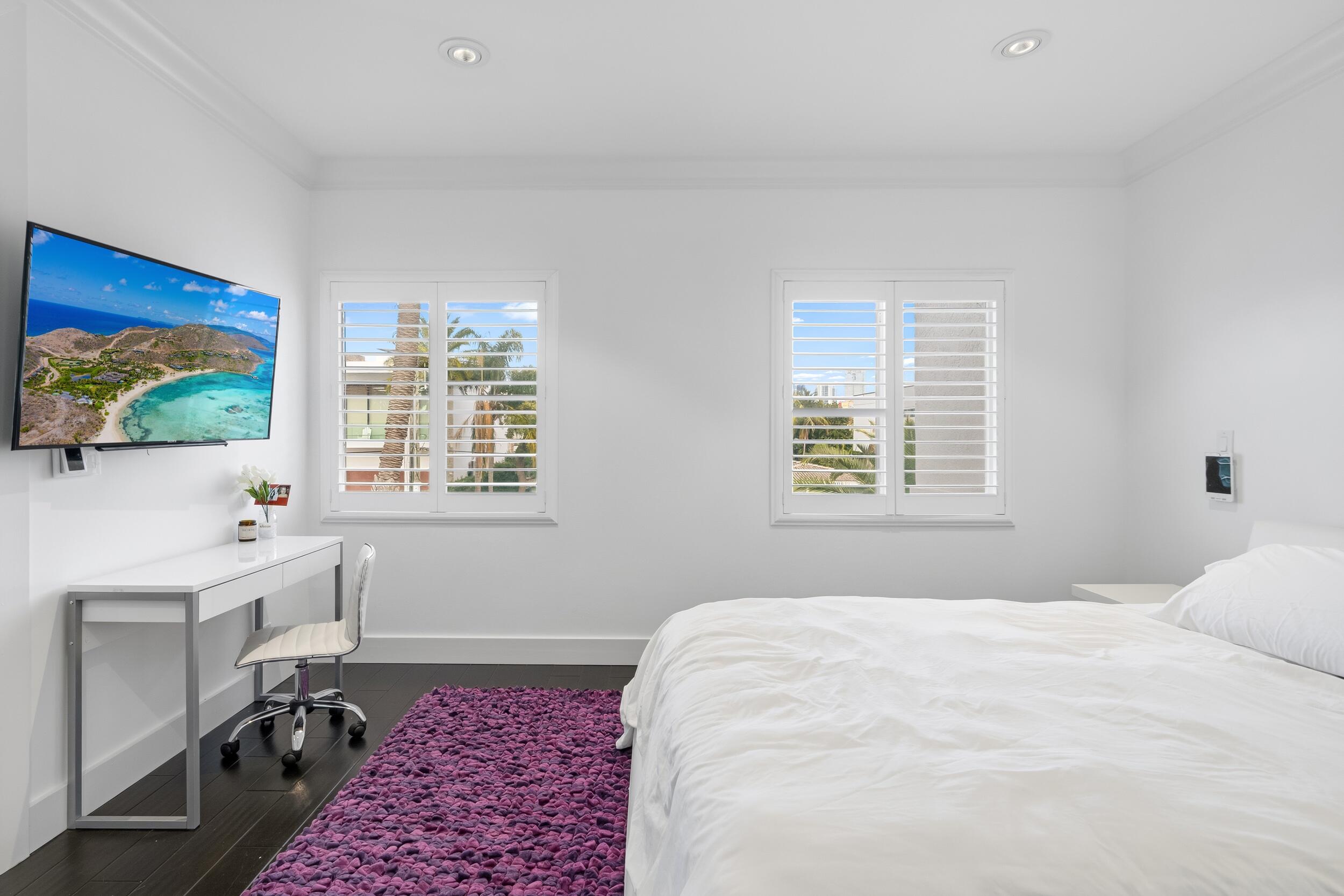 EASTERN SHORES - Residential