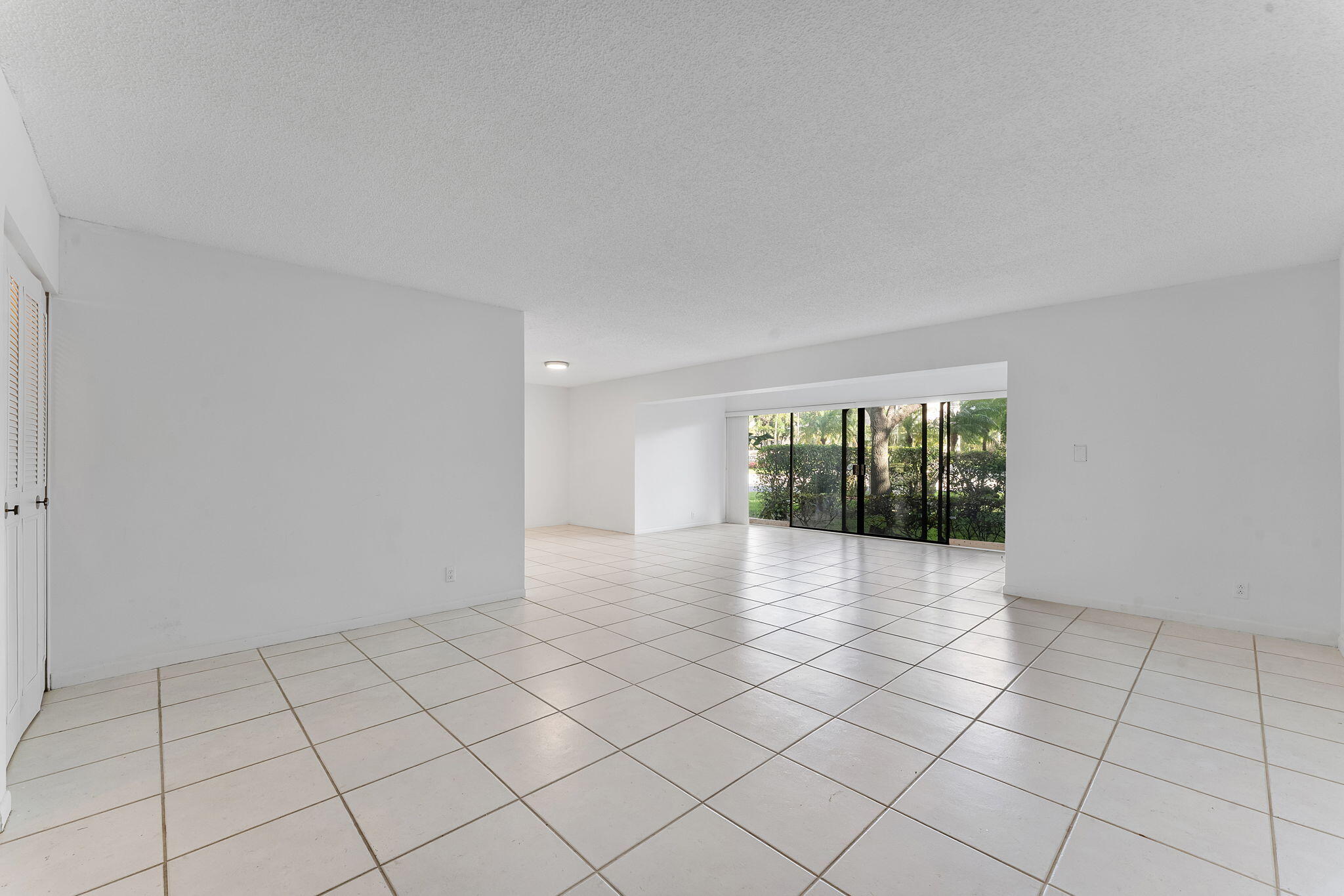 WOODHAVEN CONDO - Residential