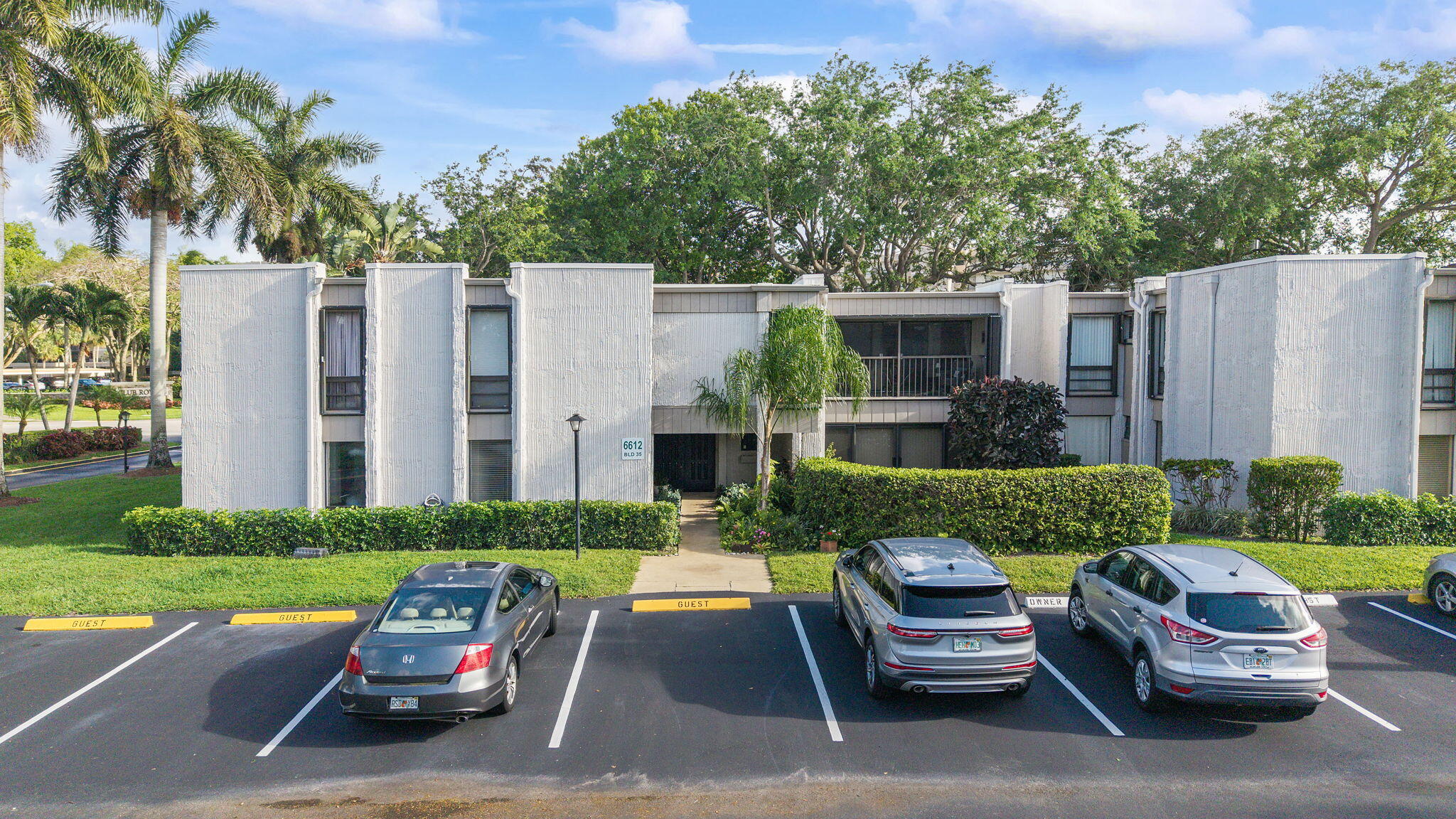 WOODHAVEN CONDO - Residential