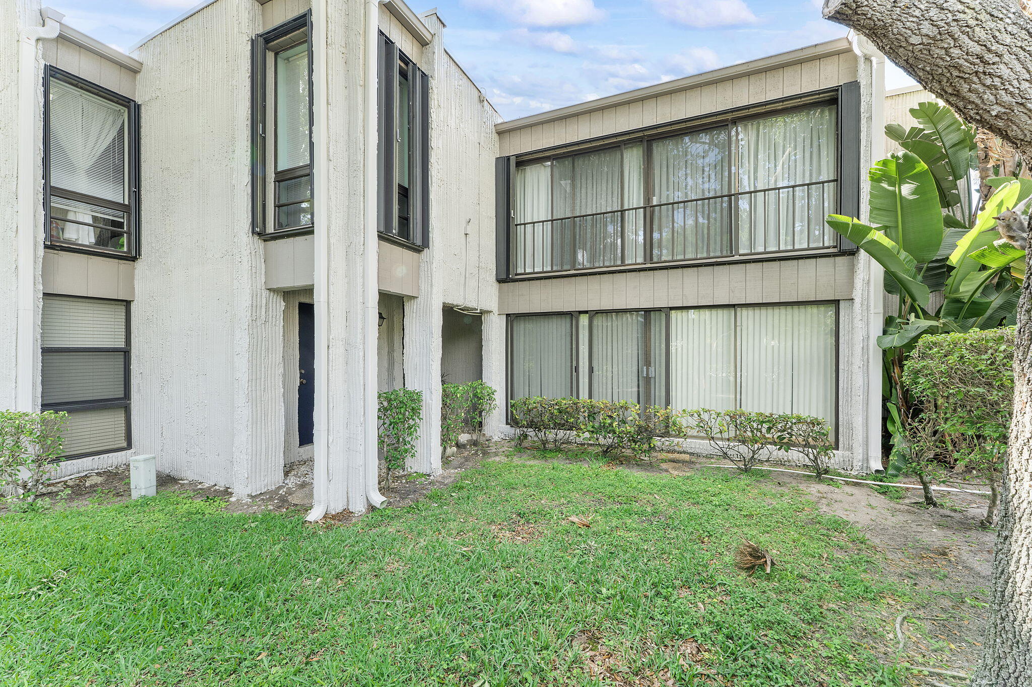 WOODHAVEN CONDO - Residential