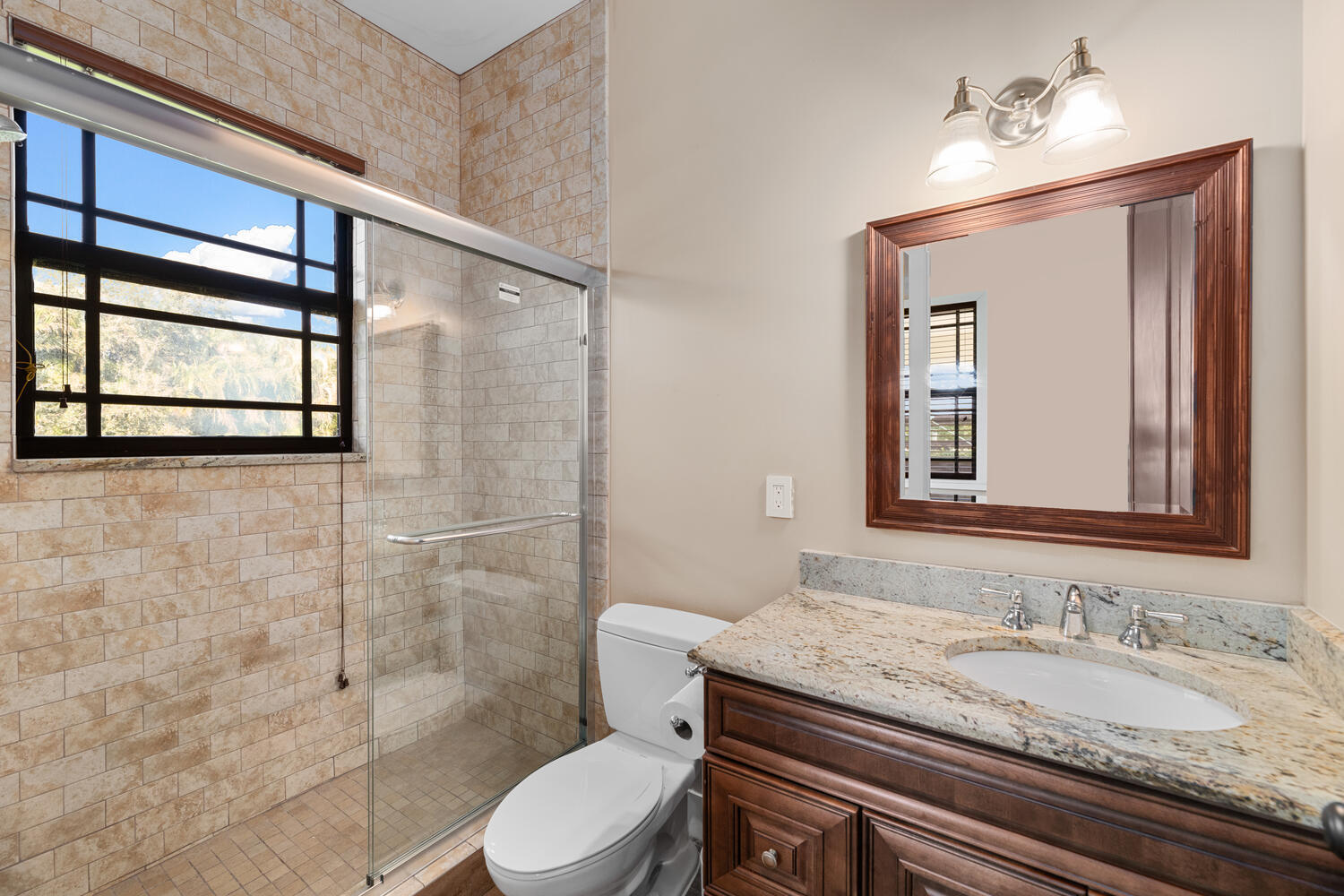 PALM BEACH POINT EAST - Residential