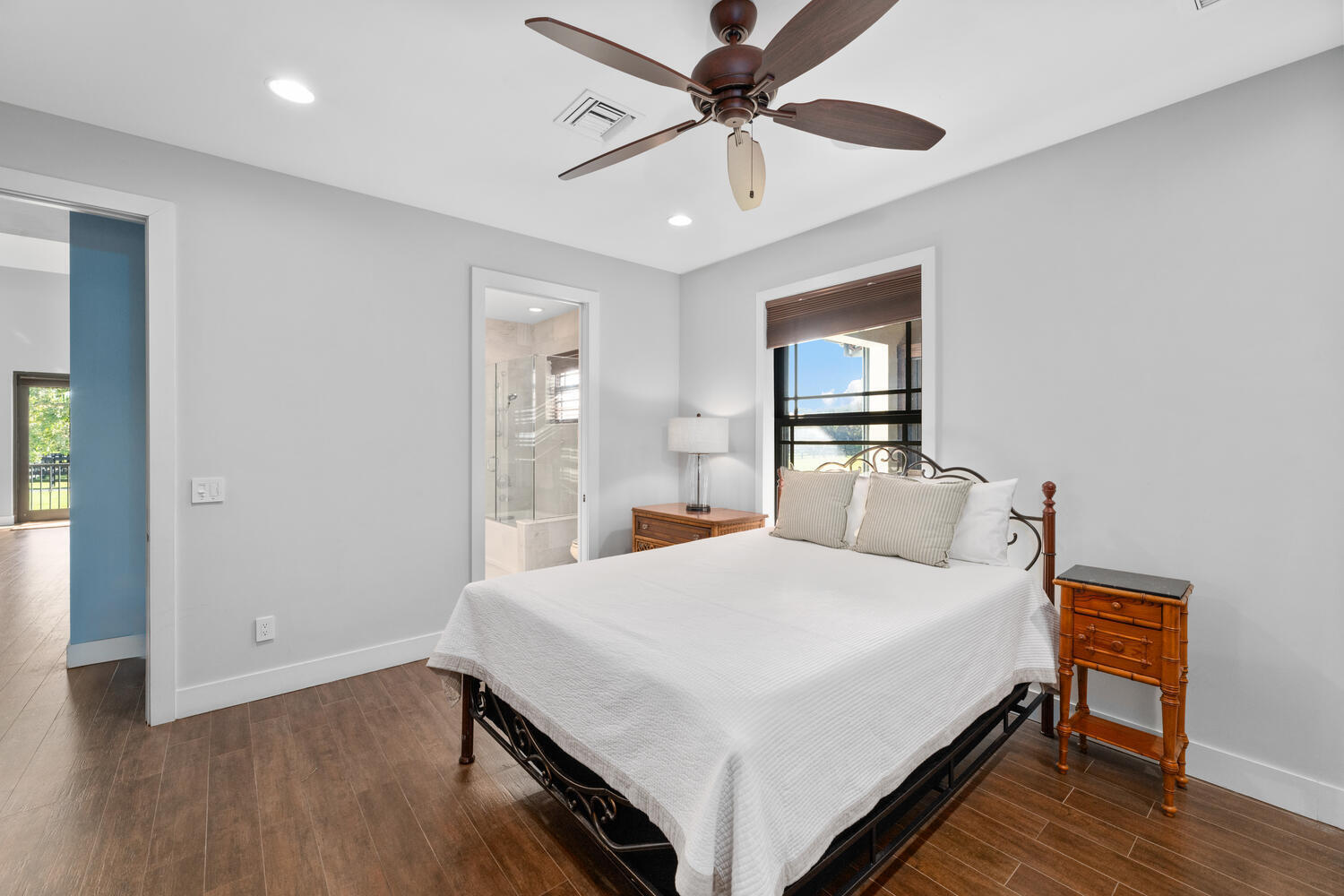 PALM BEACH POINT EAST - Residential