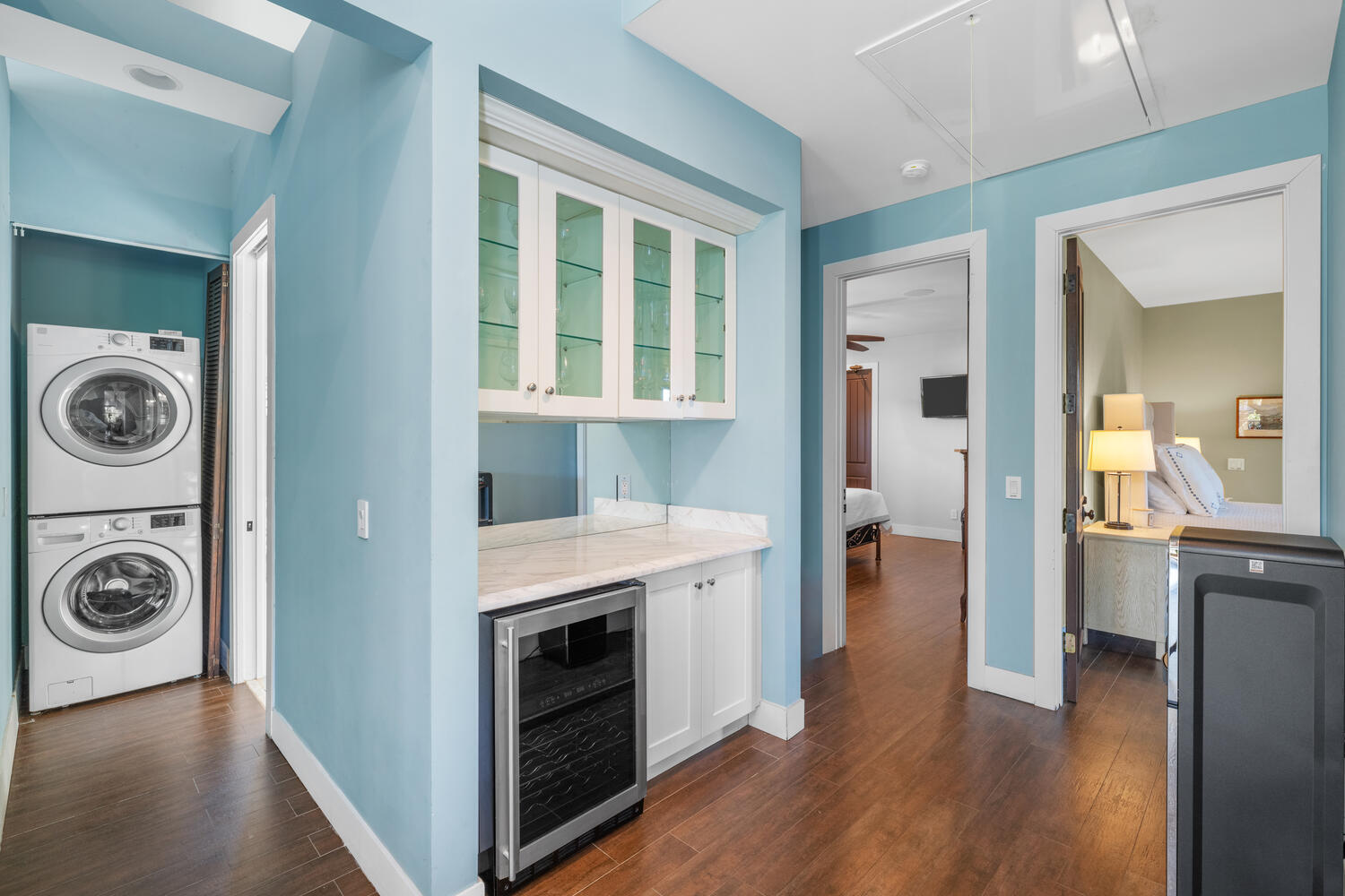 PALM BEACH POINT EAST - Residential