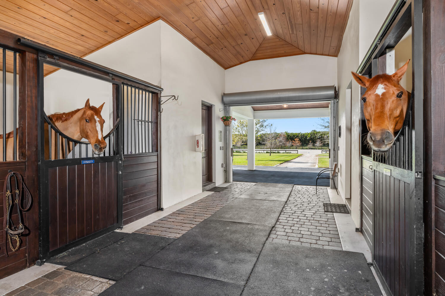 PALM BEACH POINT EAST - Residential