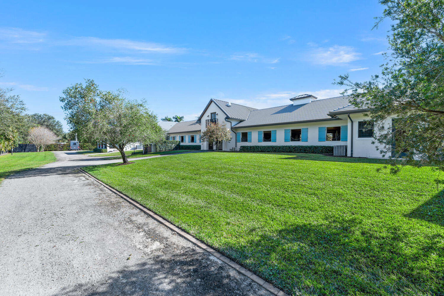 PALM BEACH POINT EAST - Residential