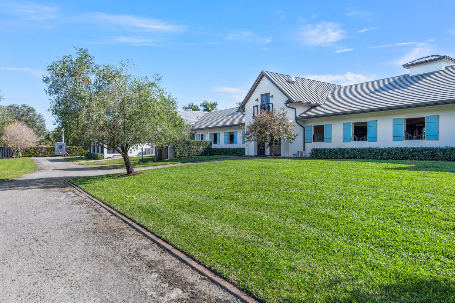 PALM BEACH POINT EAST - Residential