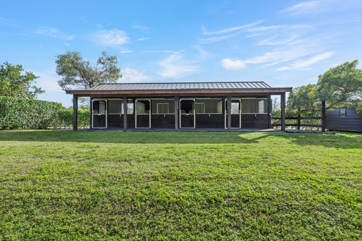 PALM BEACH POINT EAST - Residential