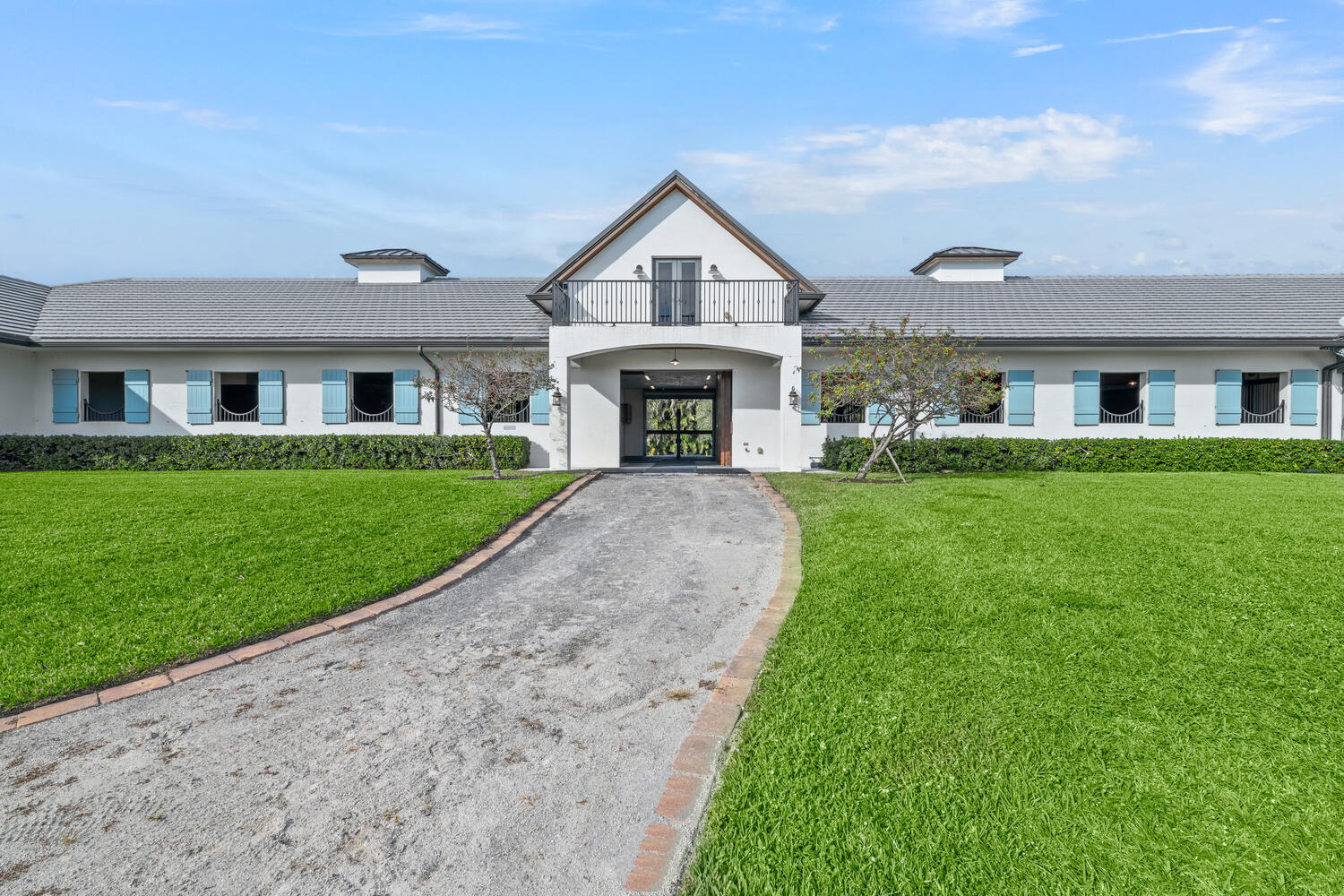 PALM BEACH POINT EAST - Residential