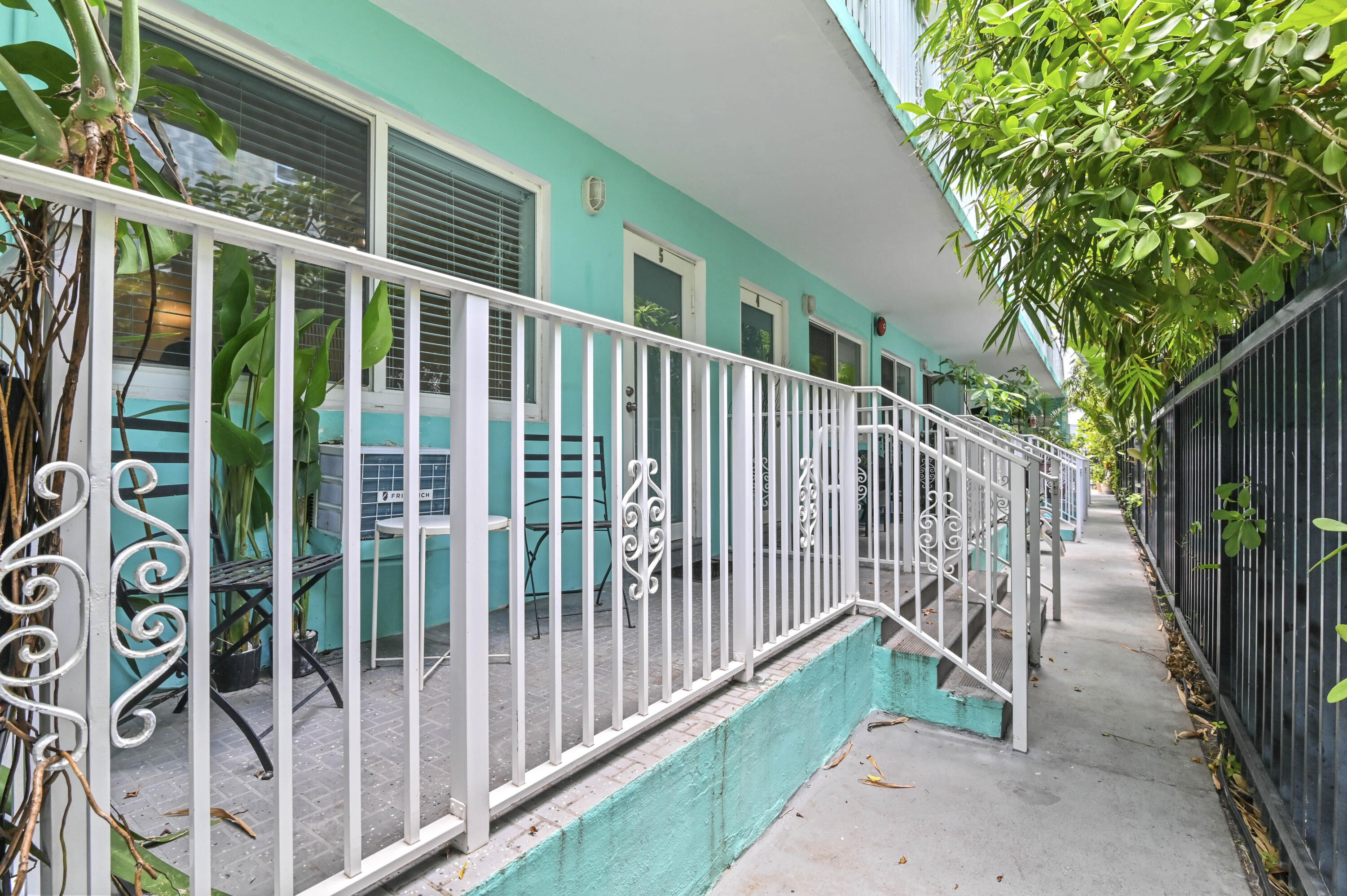 THE MERIDIAN - Residential