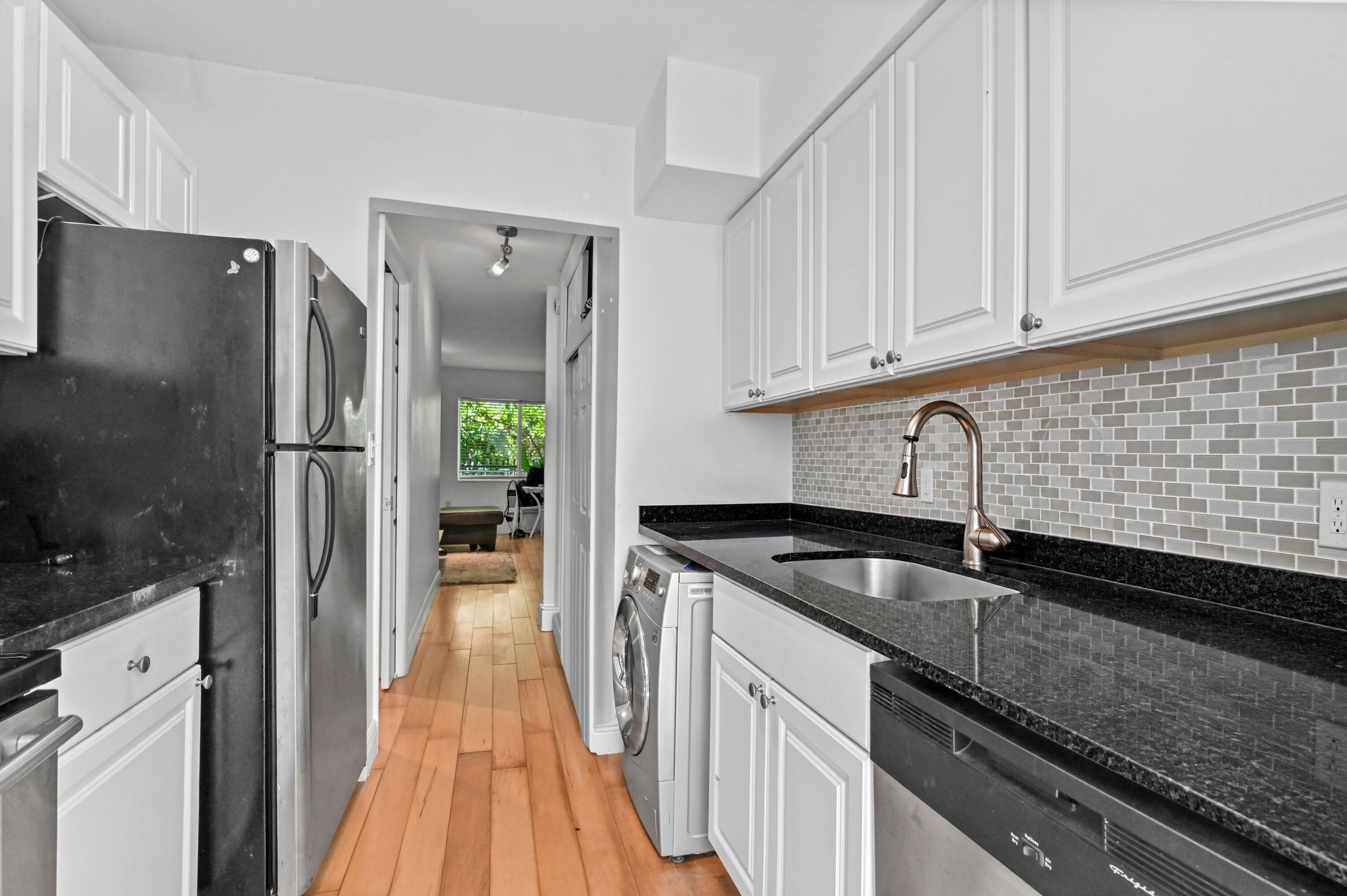 THE MERIDIAN - Residential