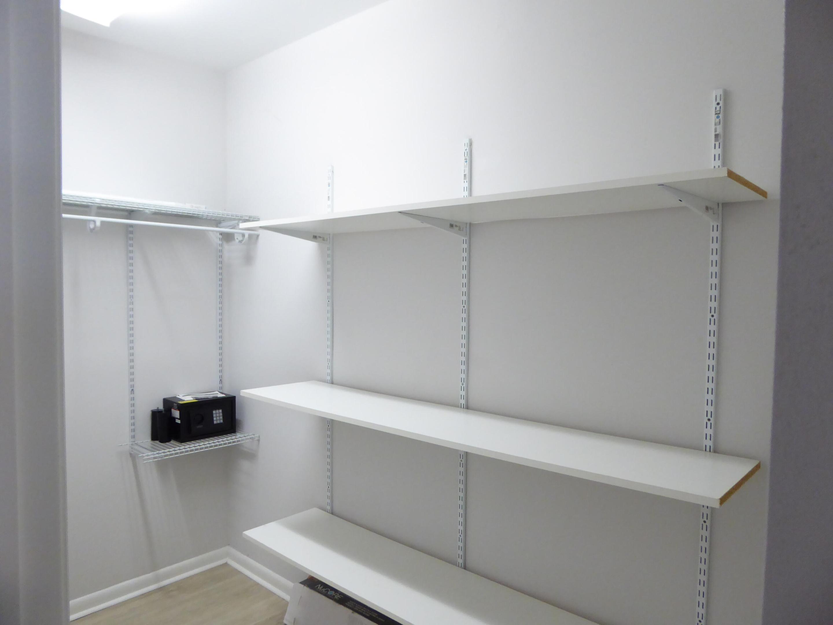 LONGWOOD THREE CONDO - Residential Lease
