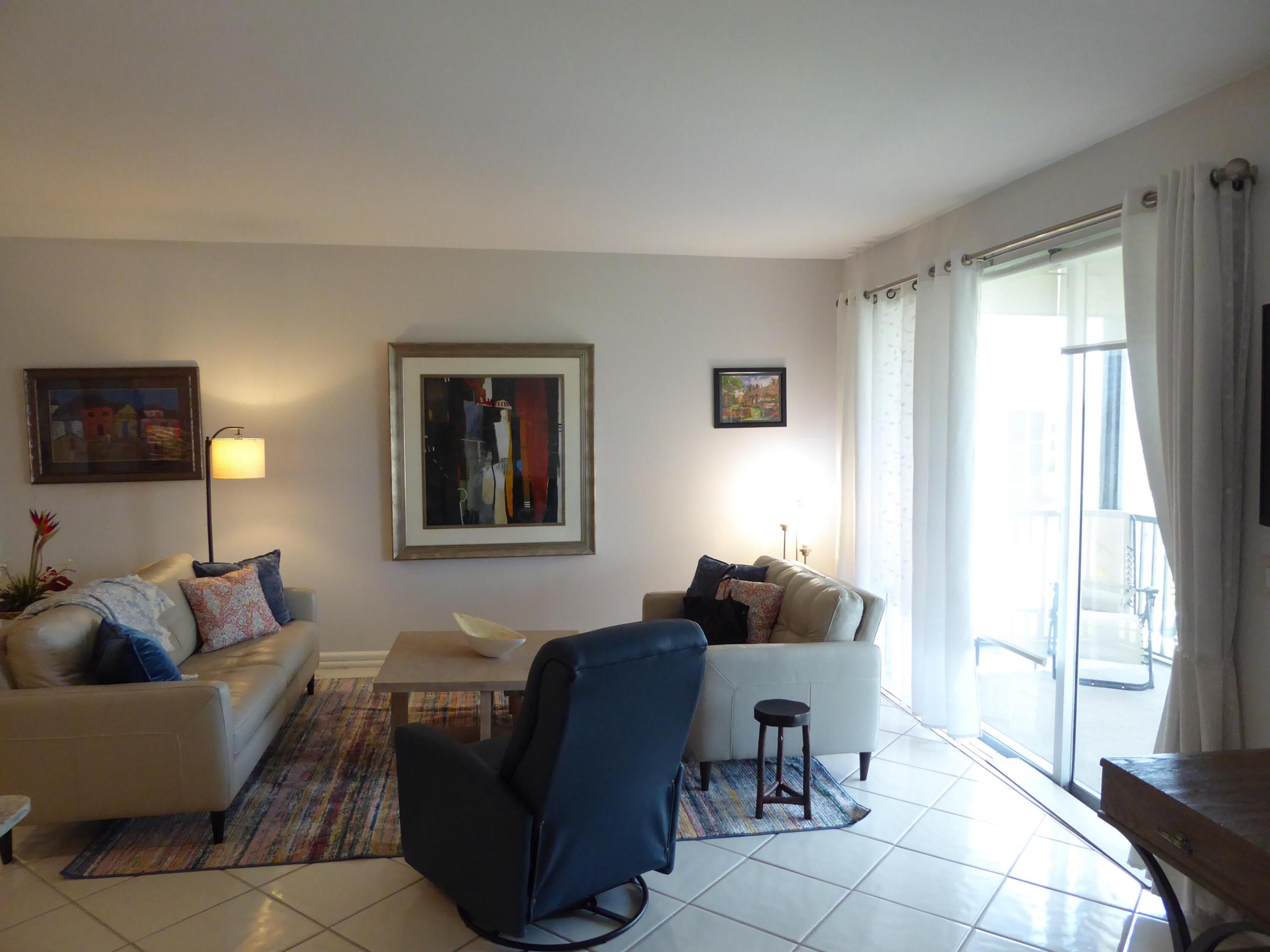 LONGWOOD THREE CONDO - Residential Lease