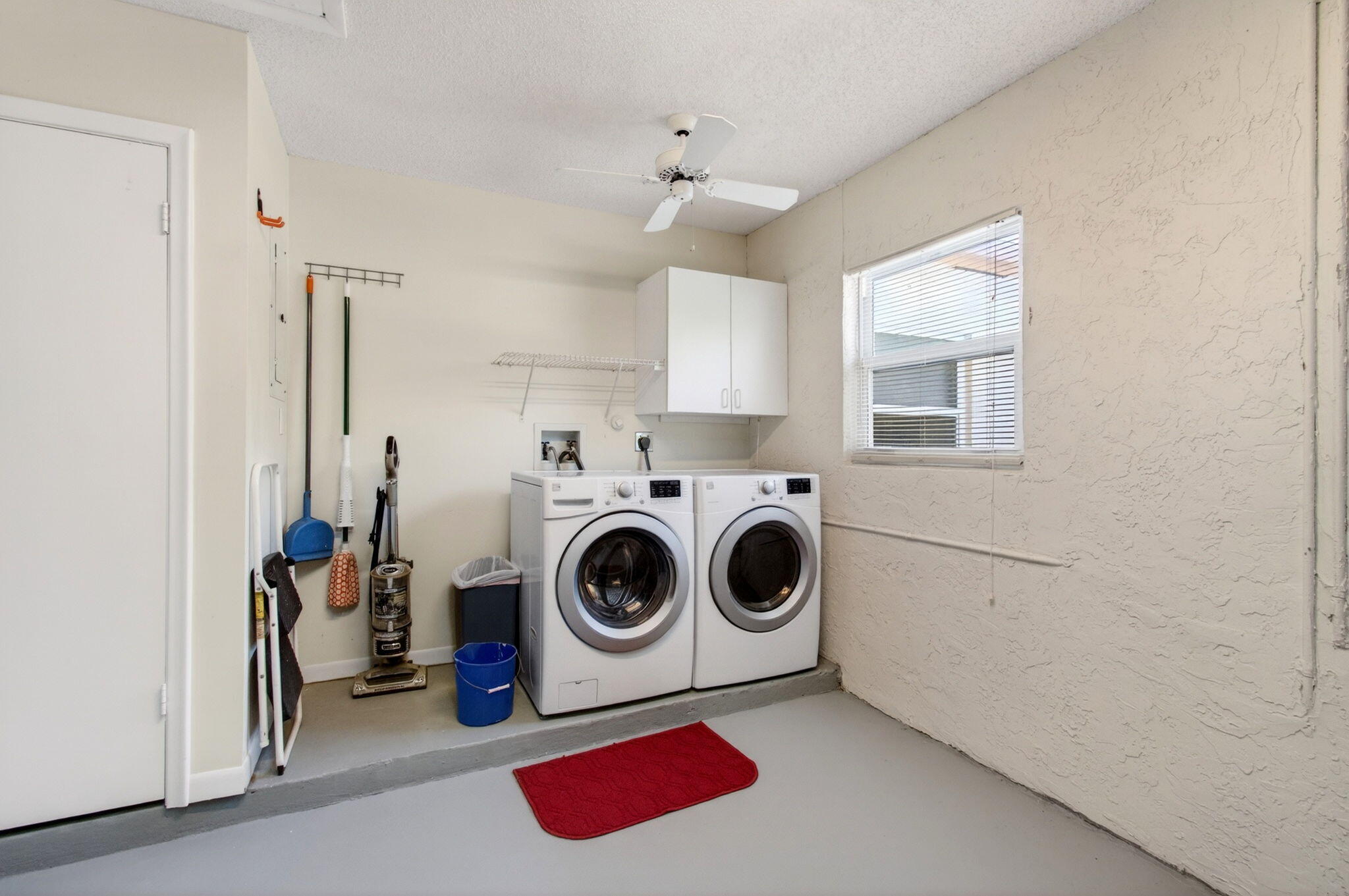 DELRAY VILLAS - Residential