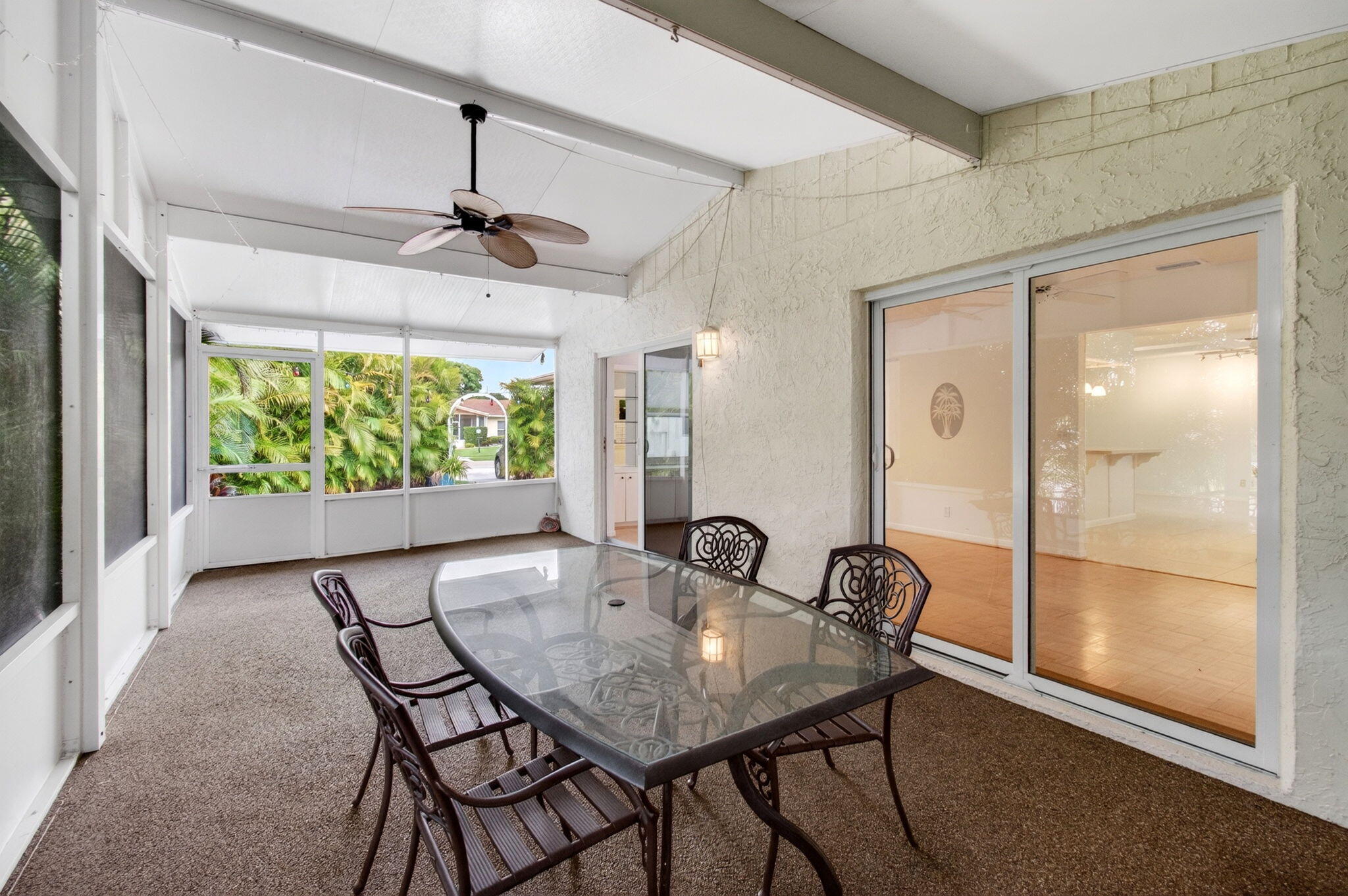 DELRAY VILLAS - Residential