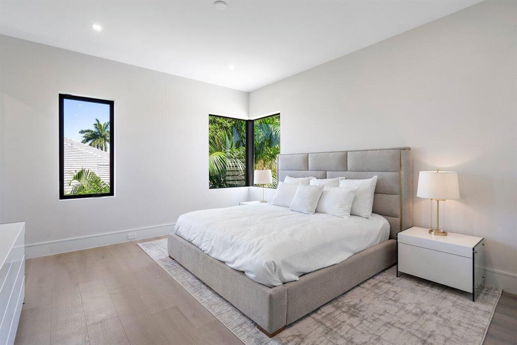 ST ANDREWS COUNTRY CLUB 5 - Residential