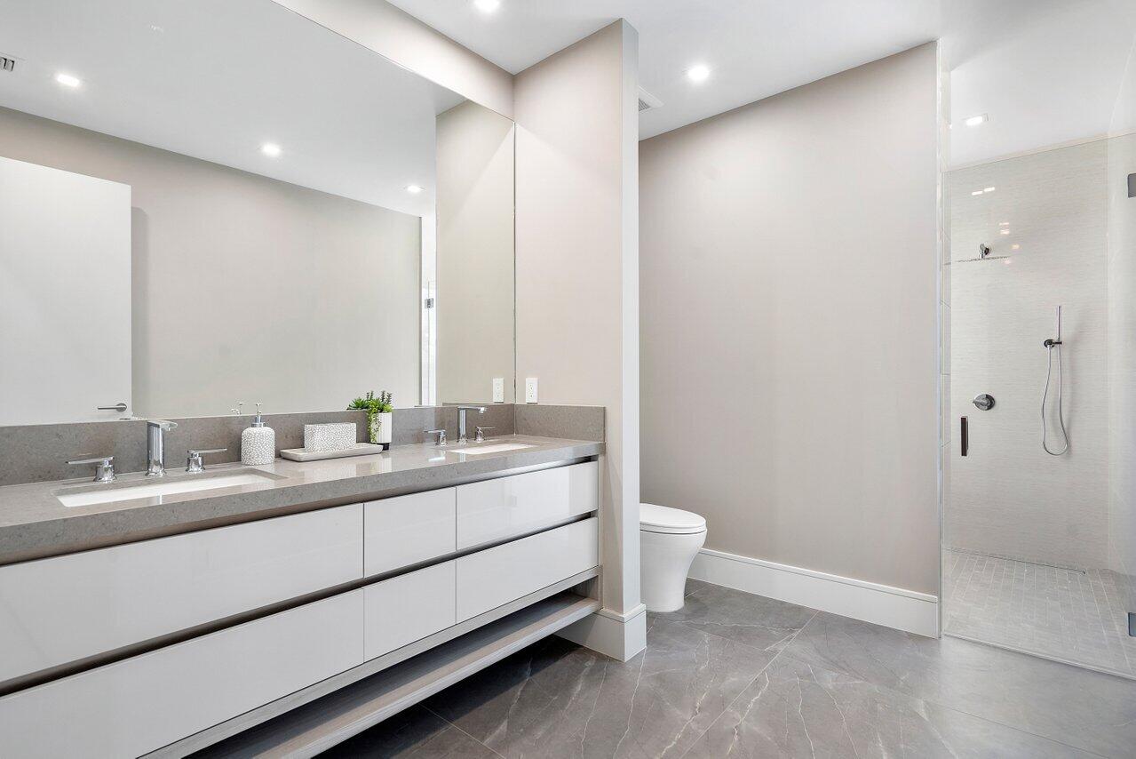 ST ANDREWS COUNTRY CLUB 5 - Residential