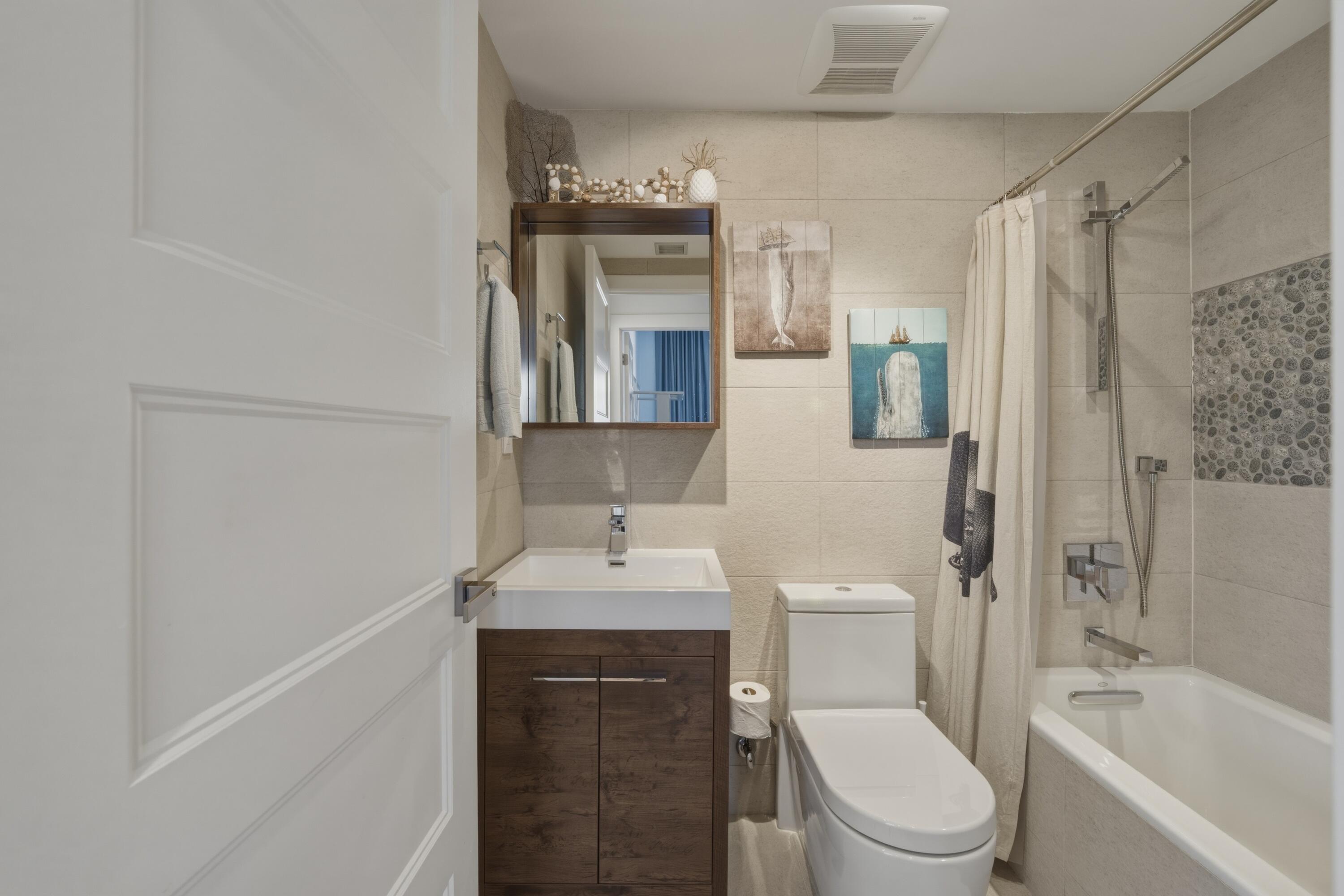 OCEANAGE CONDO - Residential