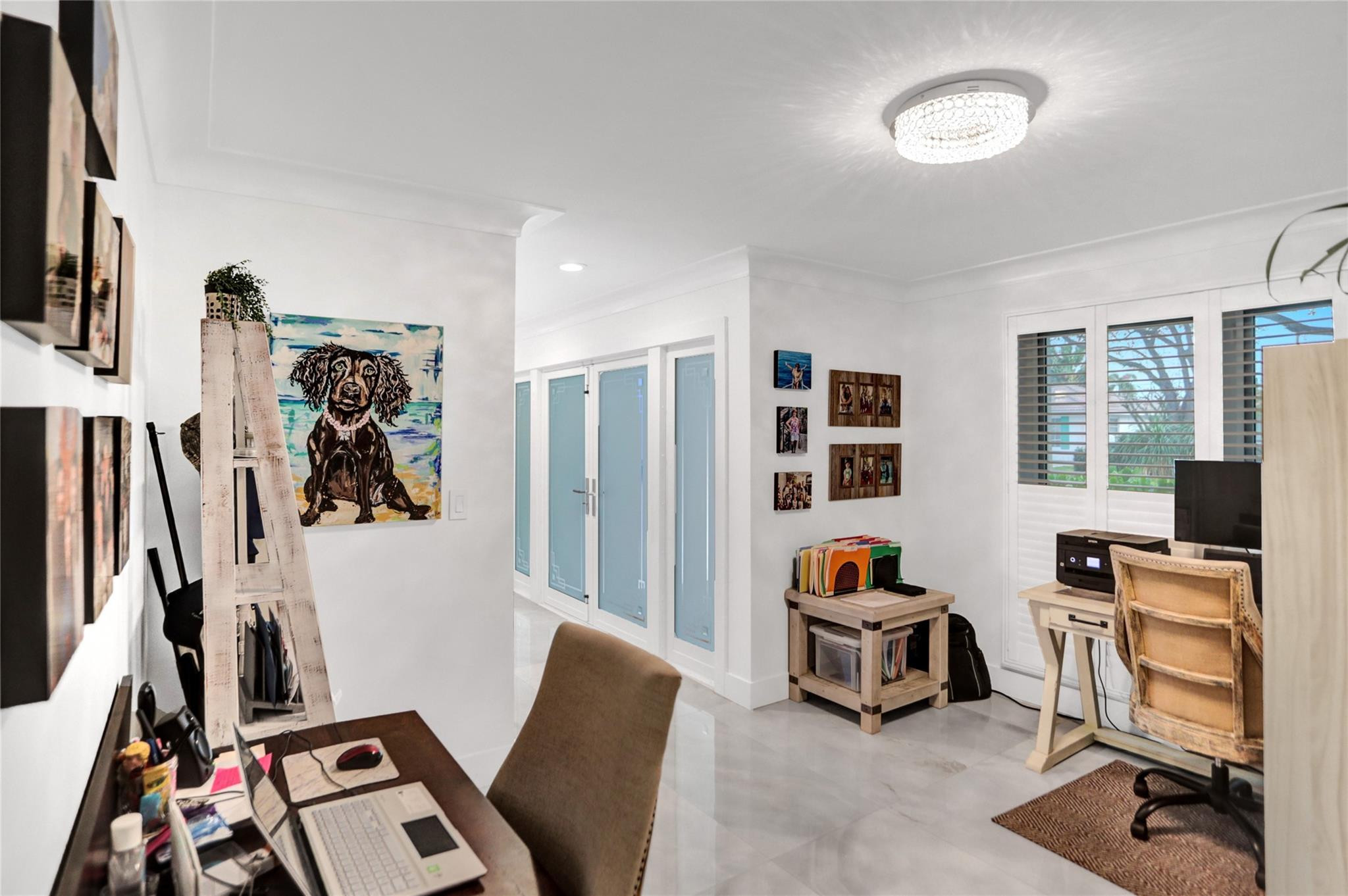 IMPERIAL POINT 2 SEC - Residential