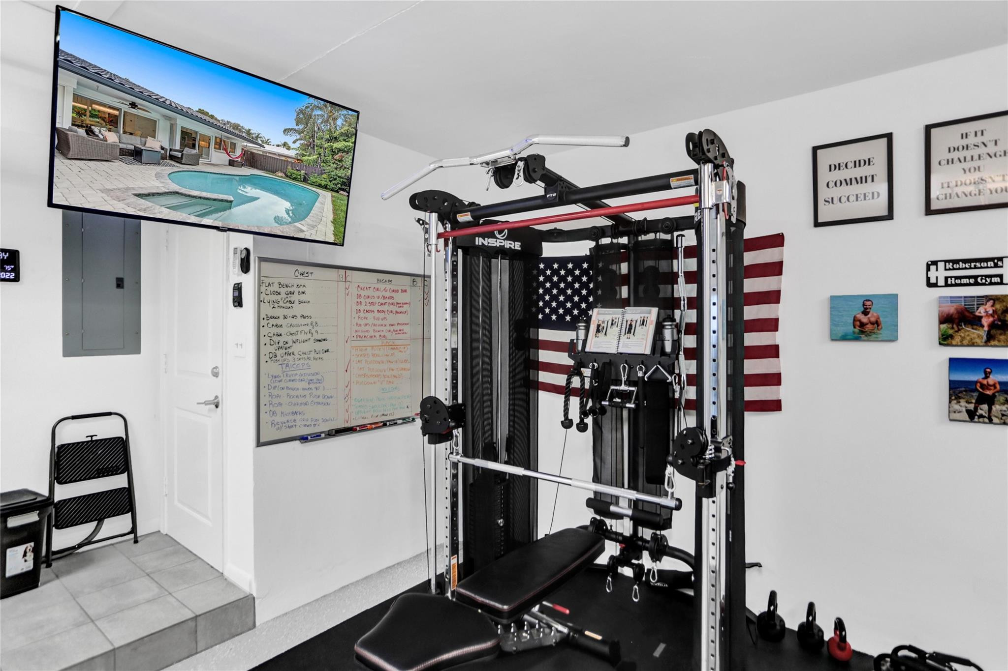 IMPERIAL POINT 2 SEC - Residential